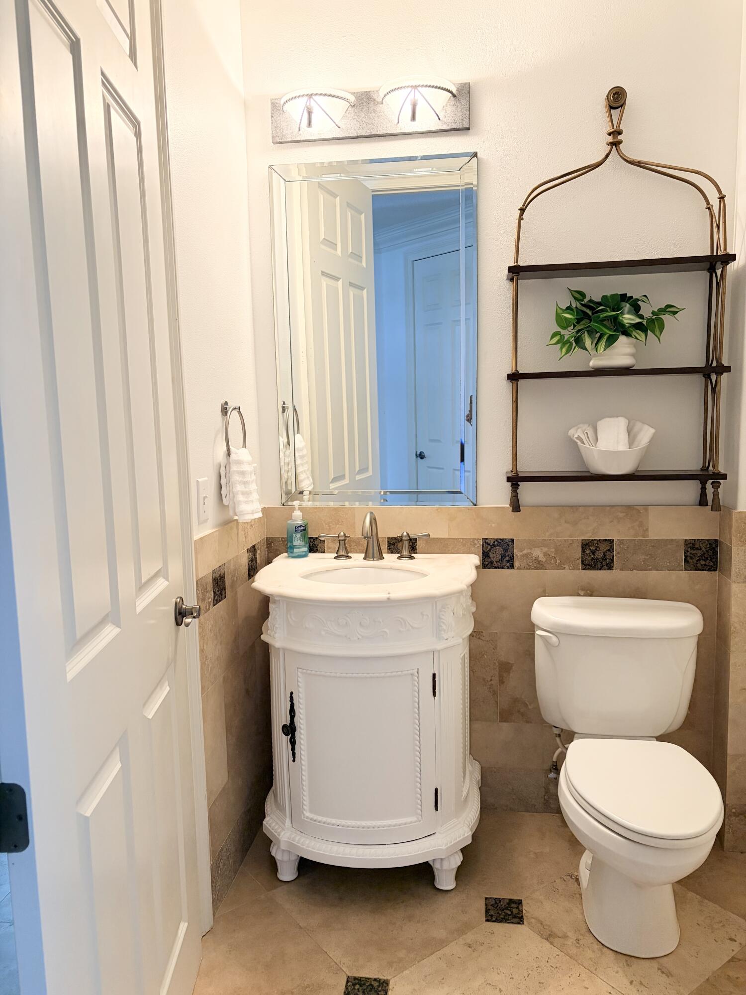 TRANQUIL HARBOR - Residential