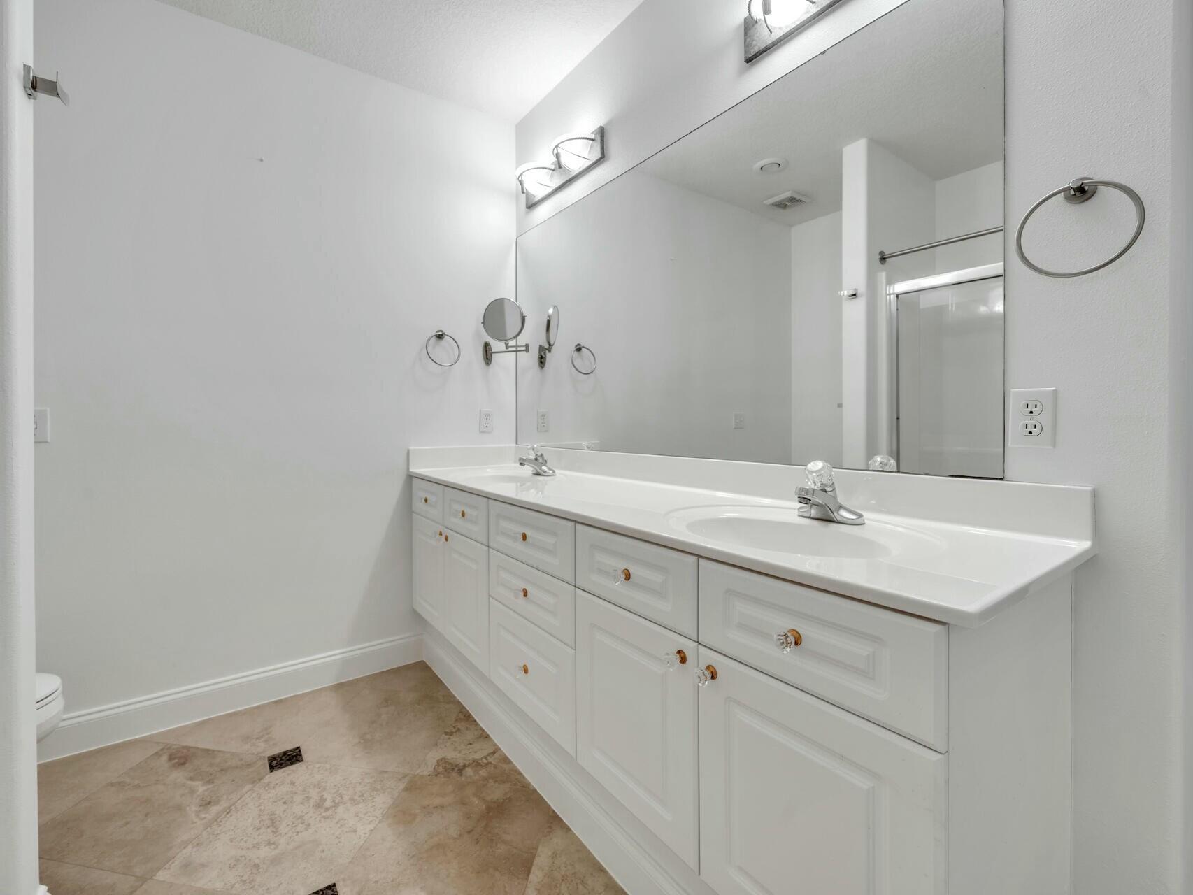 TRANQUIL HARBOR - Residential