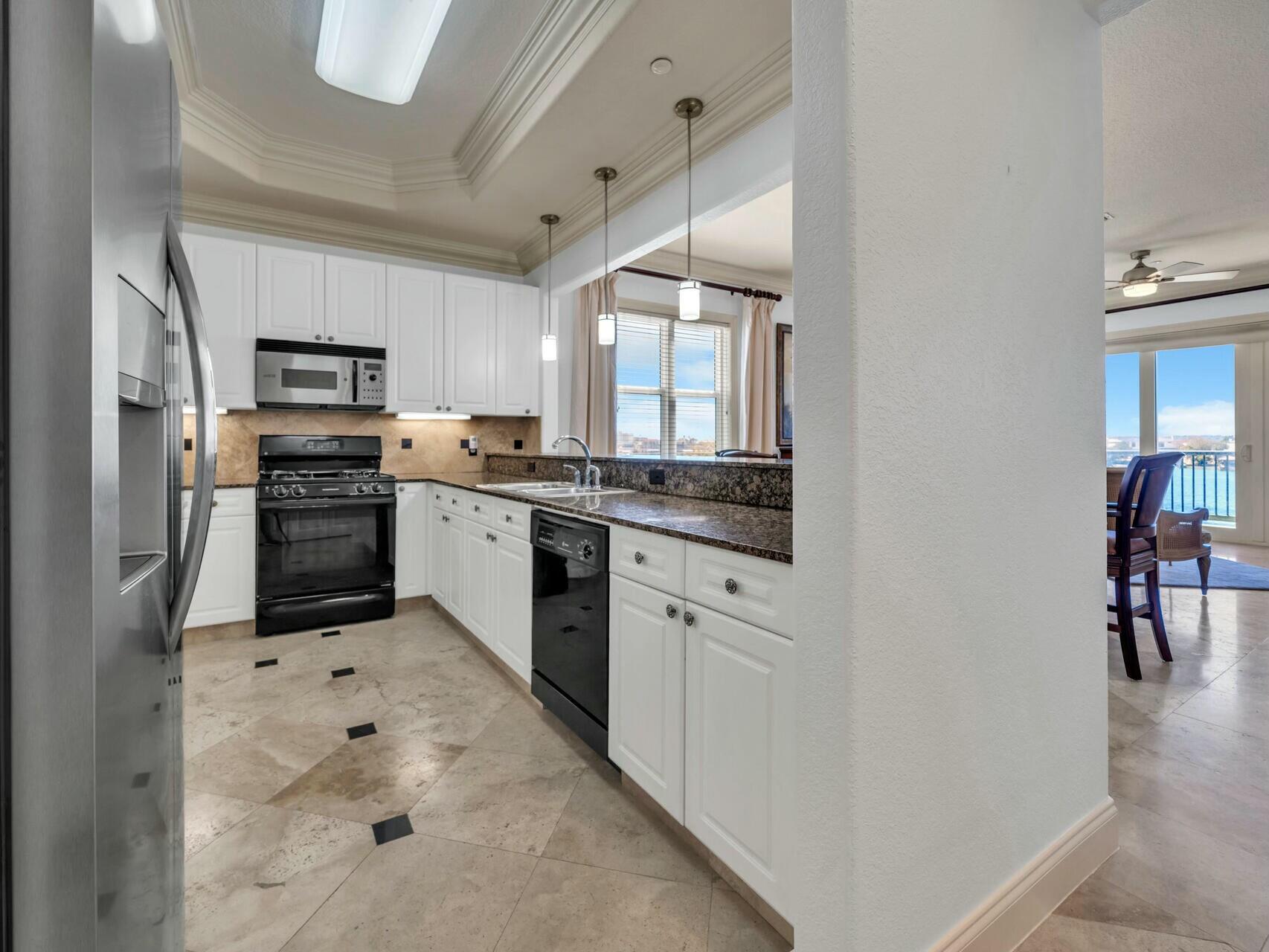 TRANQUIL HARBOR - Residential