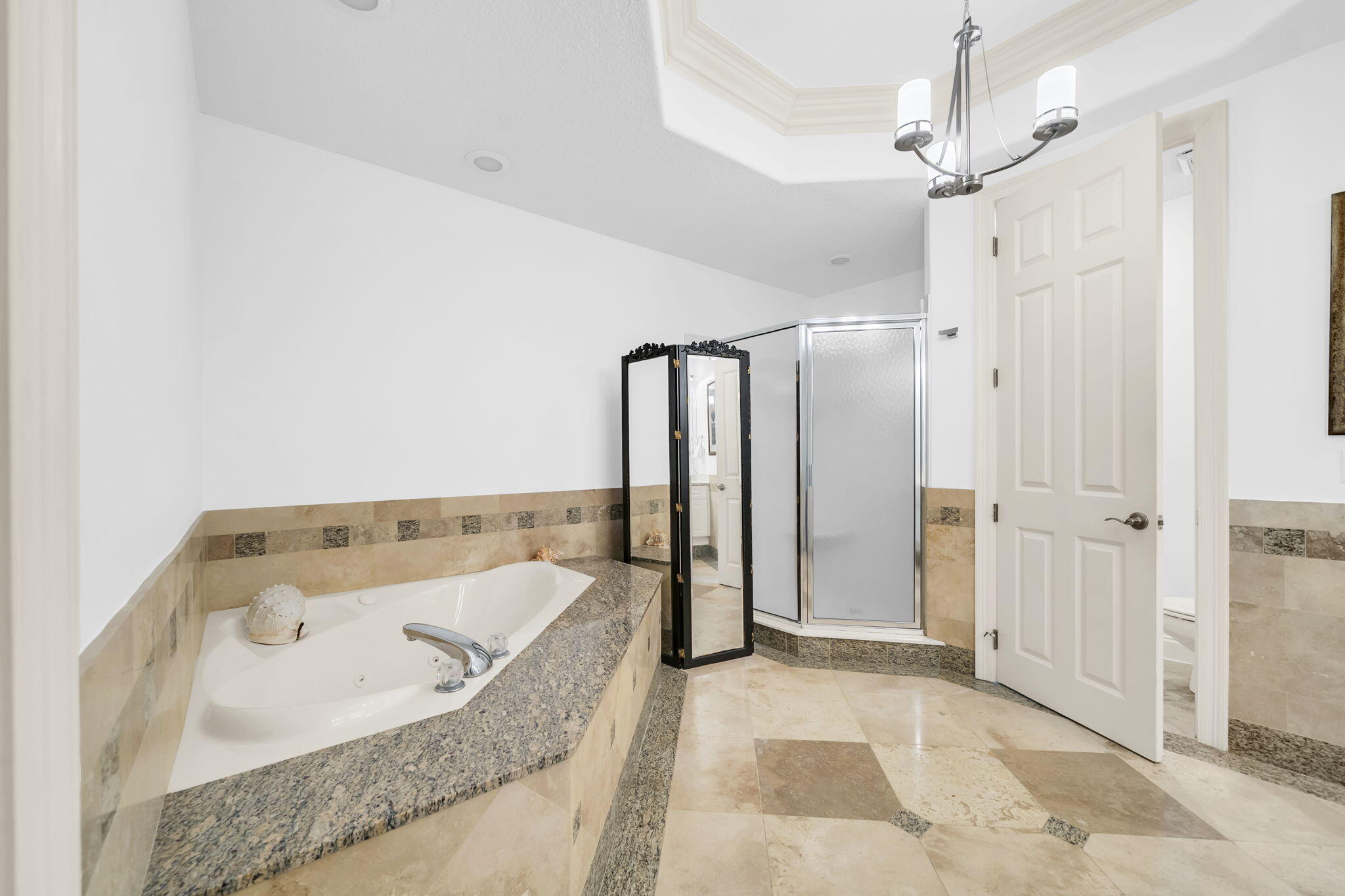 TRANQUIL HARBOR - Residential