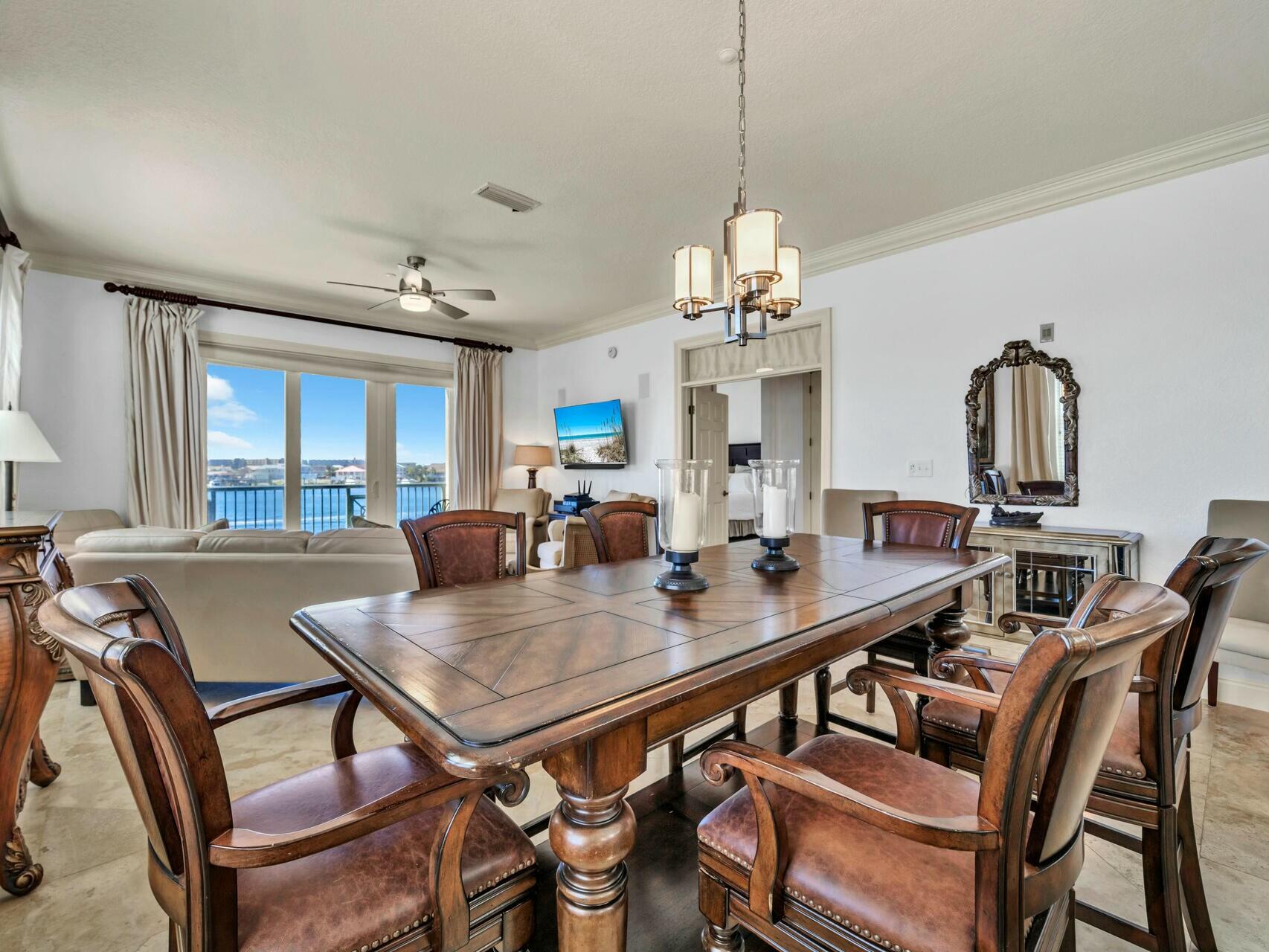 TRANQUIL HARBOR - Residential