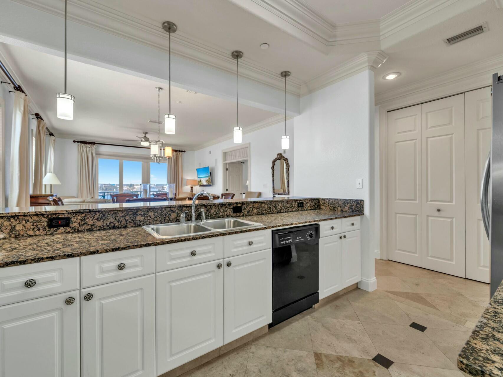 TRANQUIL HARBOR - Residential