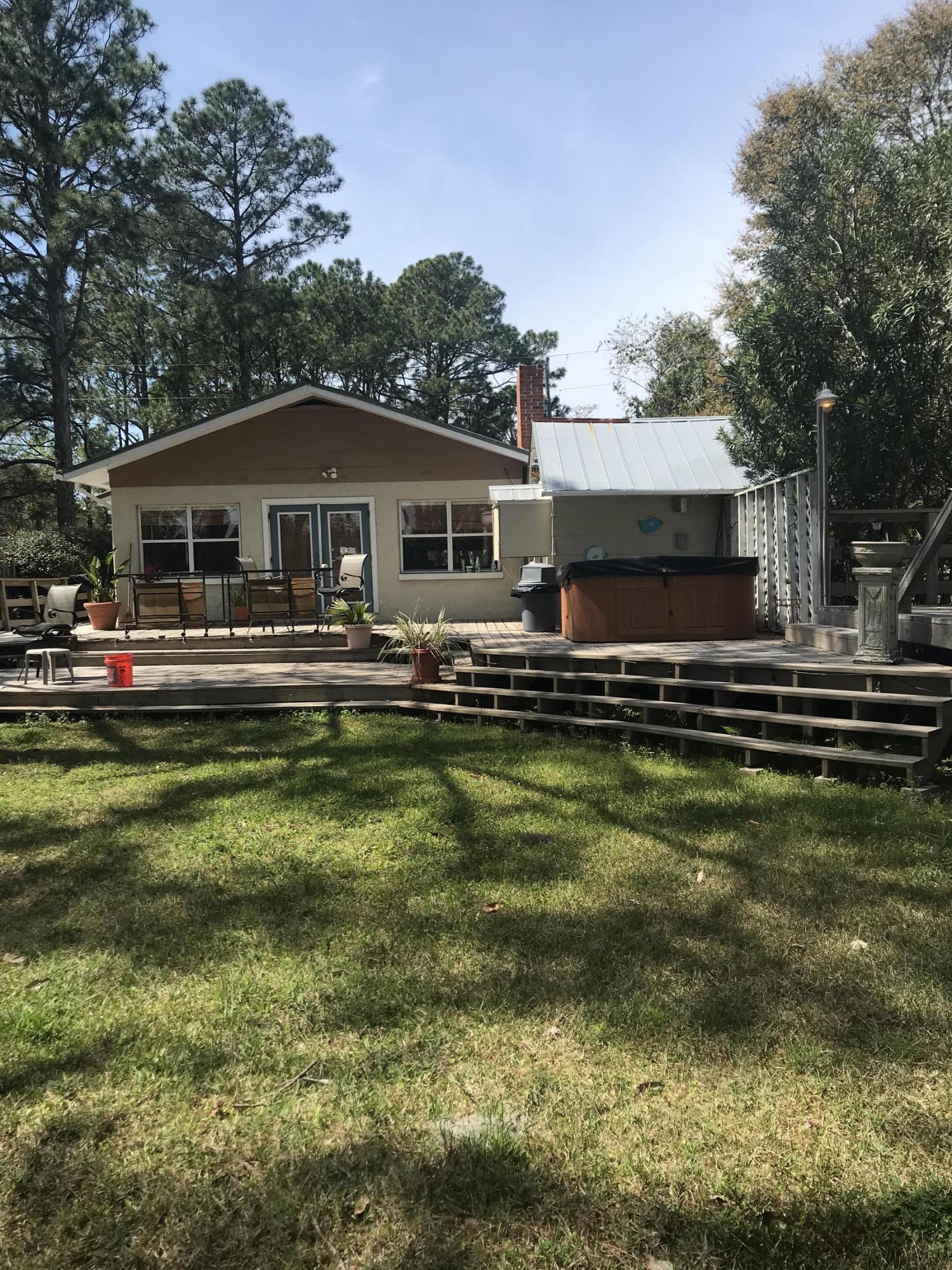 EASTERN LAKE S/D - Residential