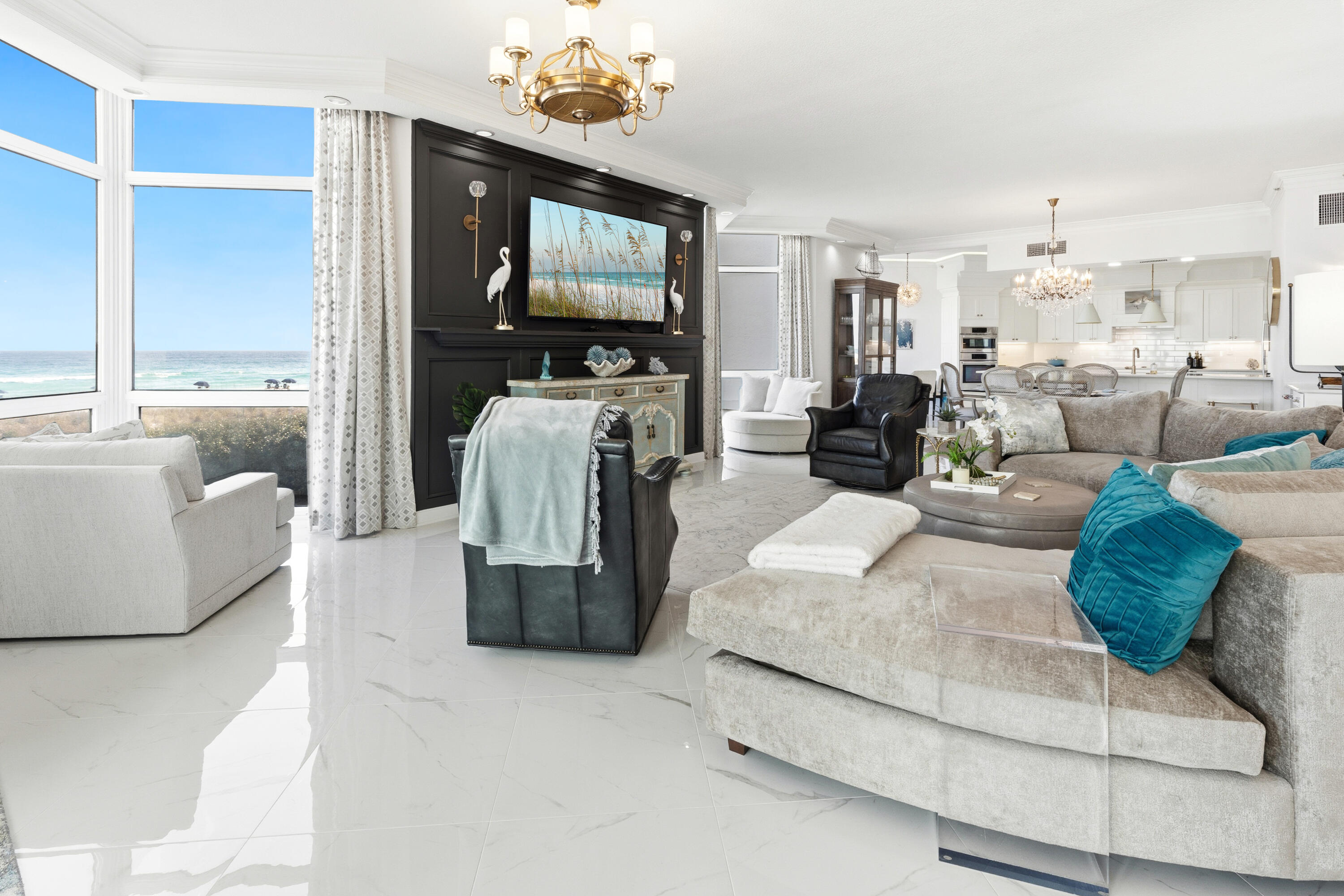 REGENCY TOWERS CONDO - Residential