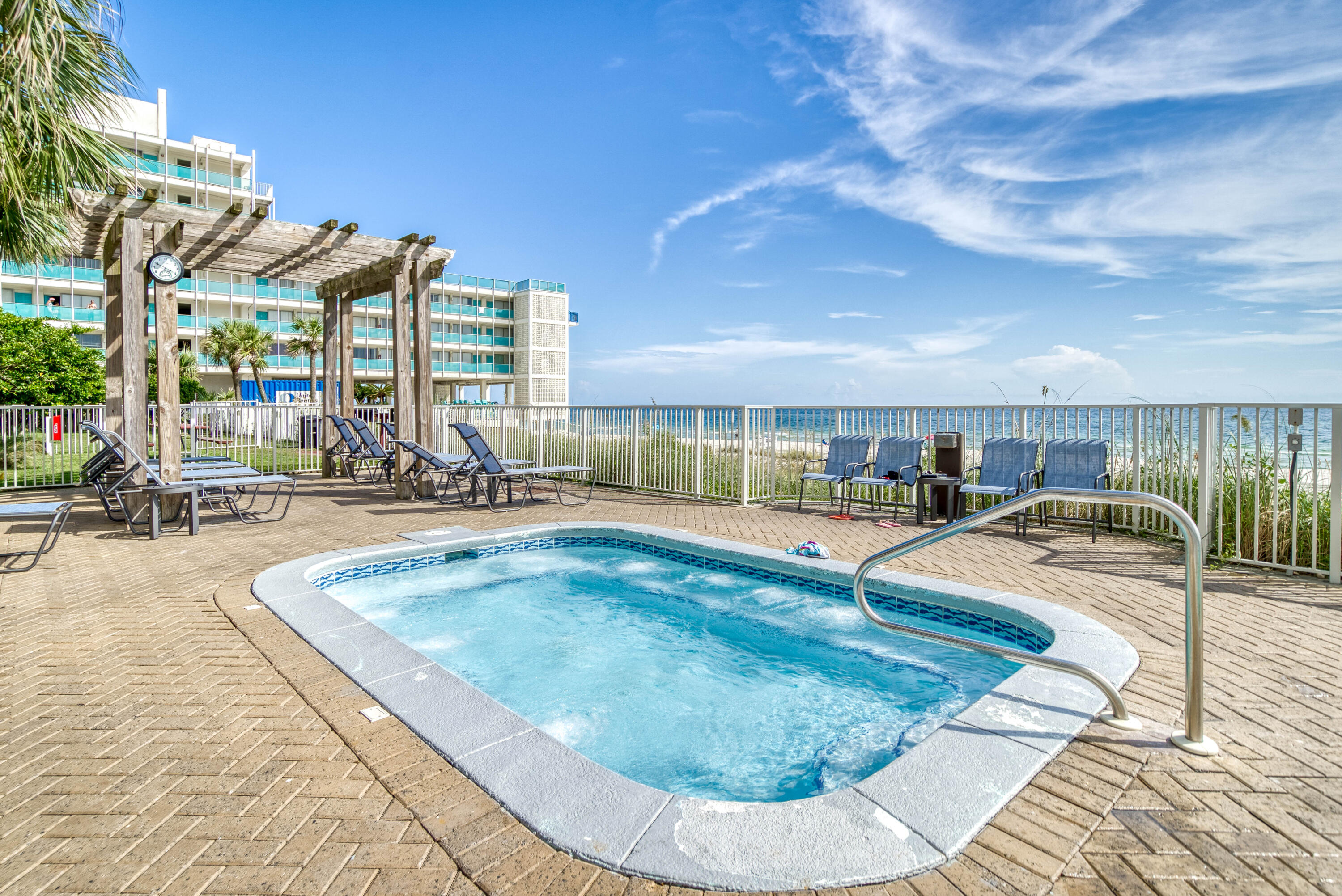 OCEAN REEF - Residential