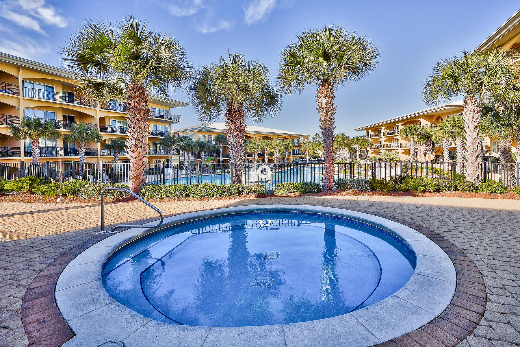 ADAGIO - Residential