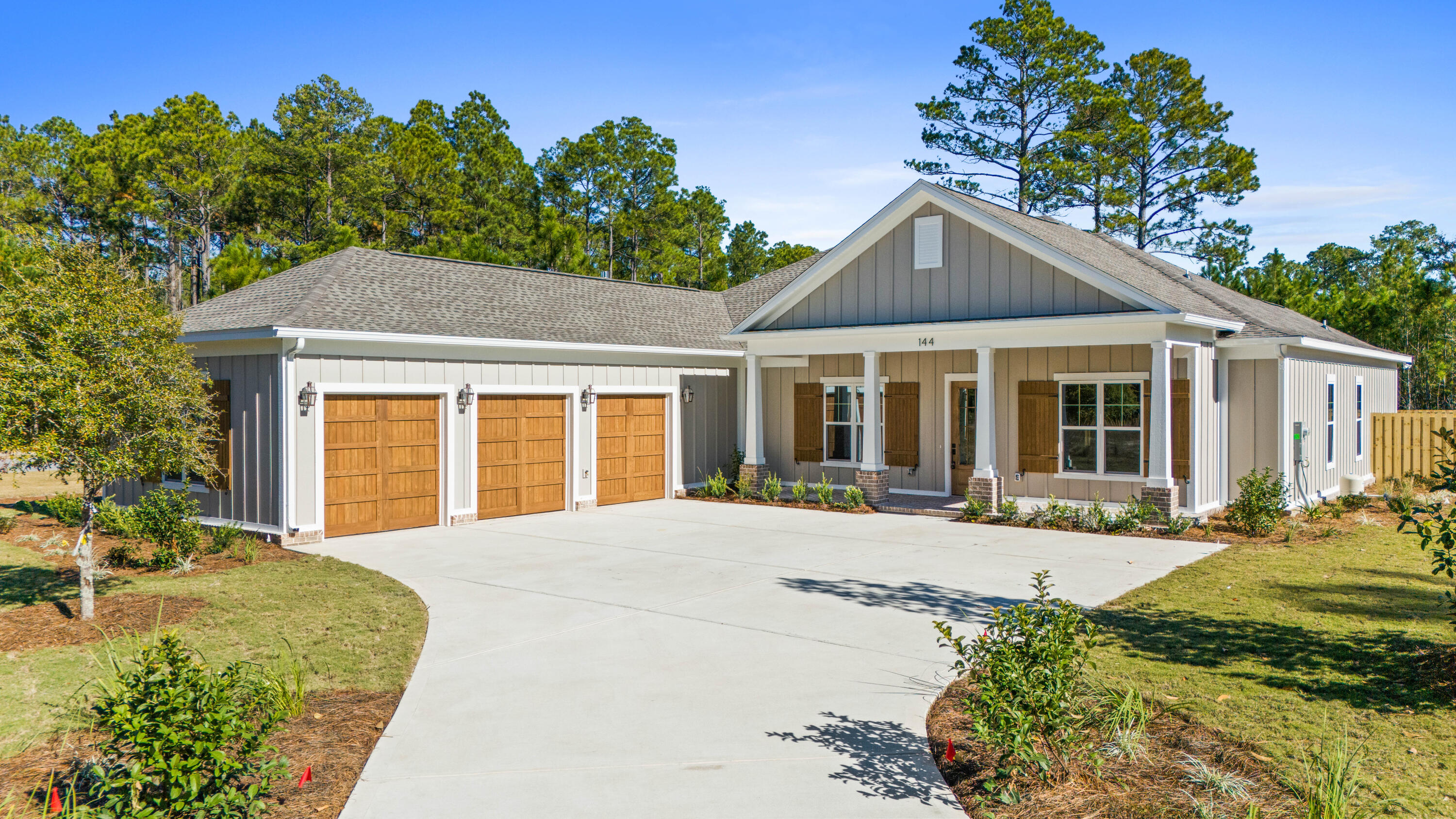 An incredible home nestled in the highly sought after waterfront neighborhood of Steamboat Landing at Hammock Bay. With spacious 5 bdrs, beautifully designed 3 bathrooms, dining, flex room and a 3 car garage-this home is ideal for modern living. The open concept floor plan is framed w/natural light, 10' ceilings, Custom cabinetry w/Quartz countertops, 7' crown molding, tile and LVP flooring - no carpet, tankless water heater and more! (Features List is inc. in the document section.) Take the boardwalk to the bayfront clubhouse, and enjoy the beauty of Choctawhatchee Bay from the 500 ft dock. An experience that's right at your doorstep. This exceptional community offers access to the extensive array of Hammock Bay amenities.  Owner will gift buyer a Red Yeti Haul Cooler at closing!