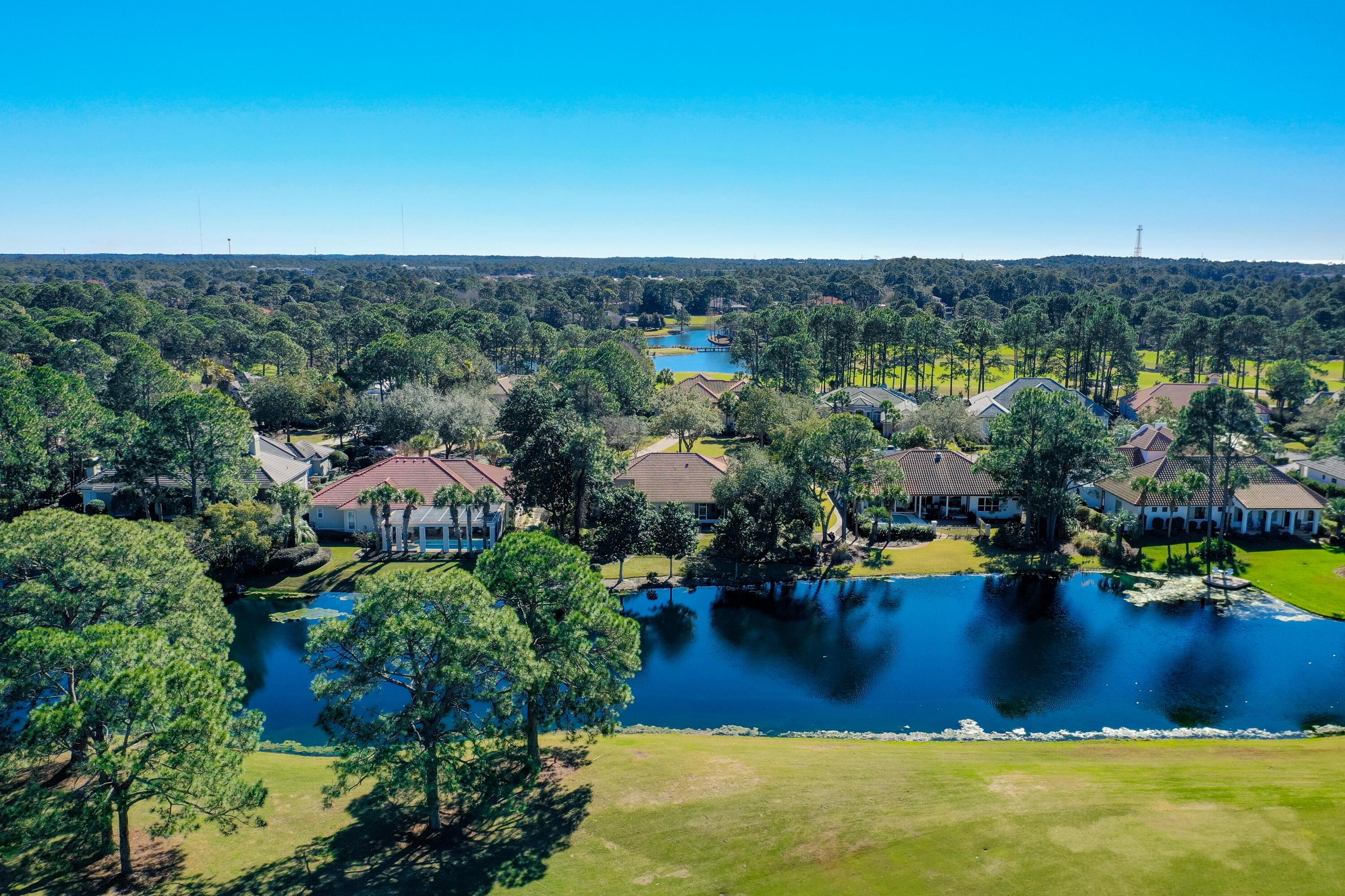 ISLAND GREEN - Residential