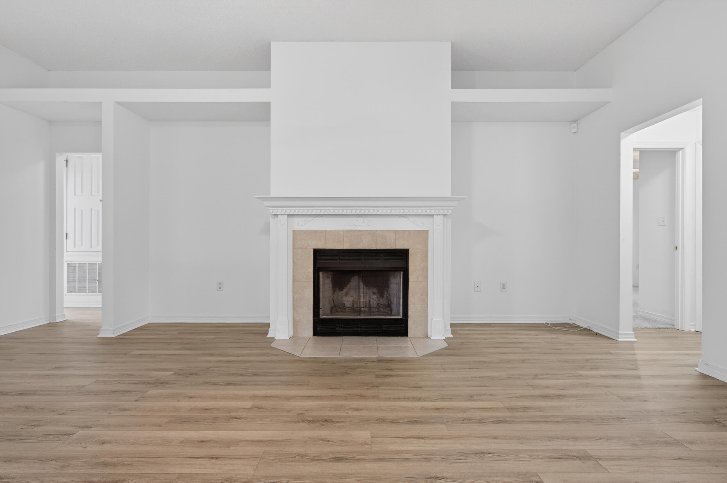 HOLLEY BY THE SEA - Residential