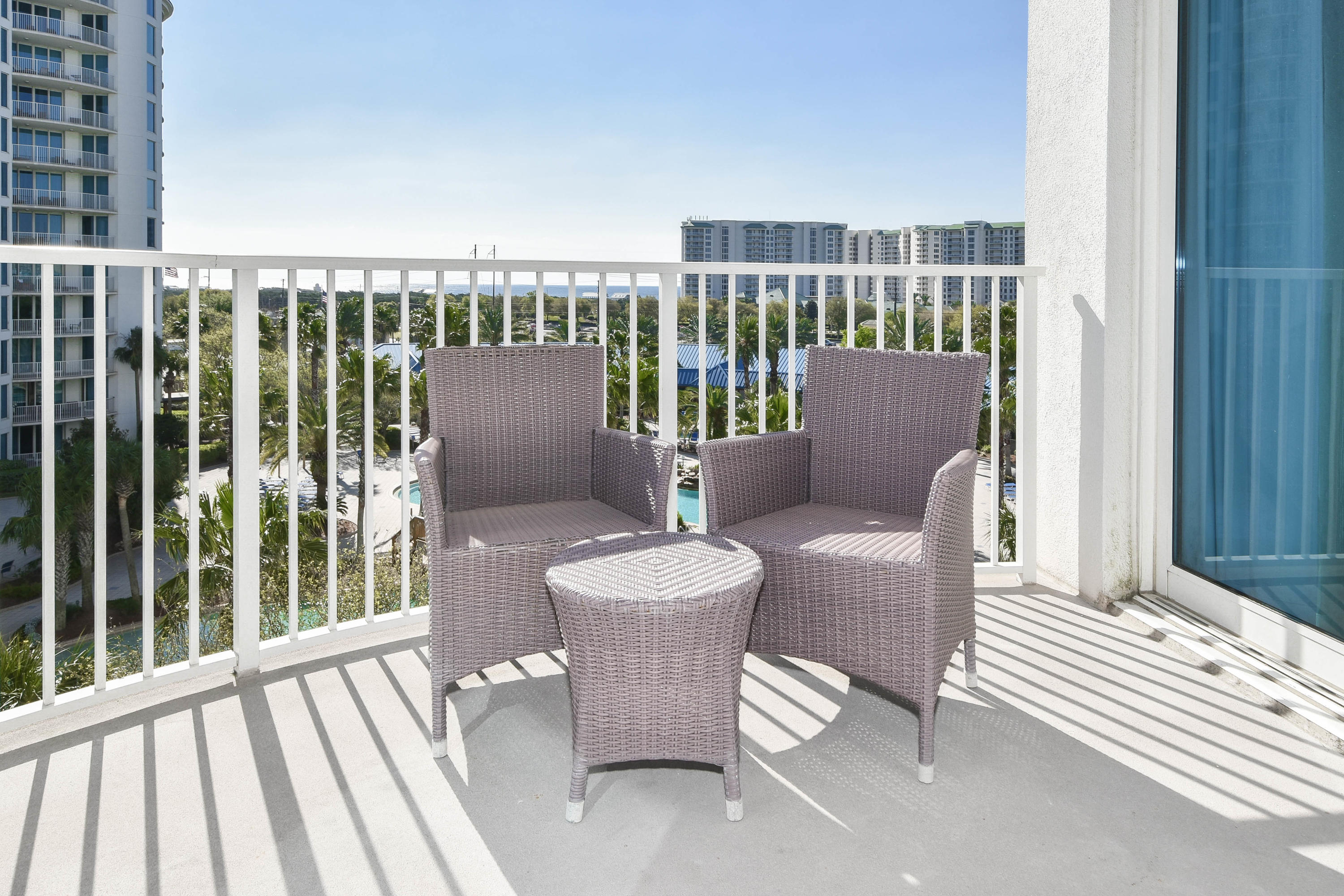 THE PALMS OF DESTIN - Residential