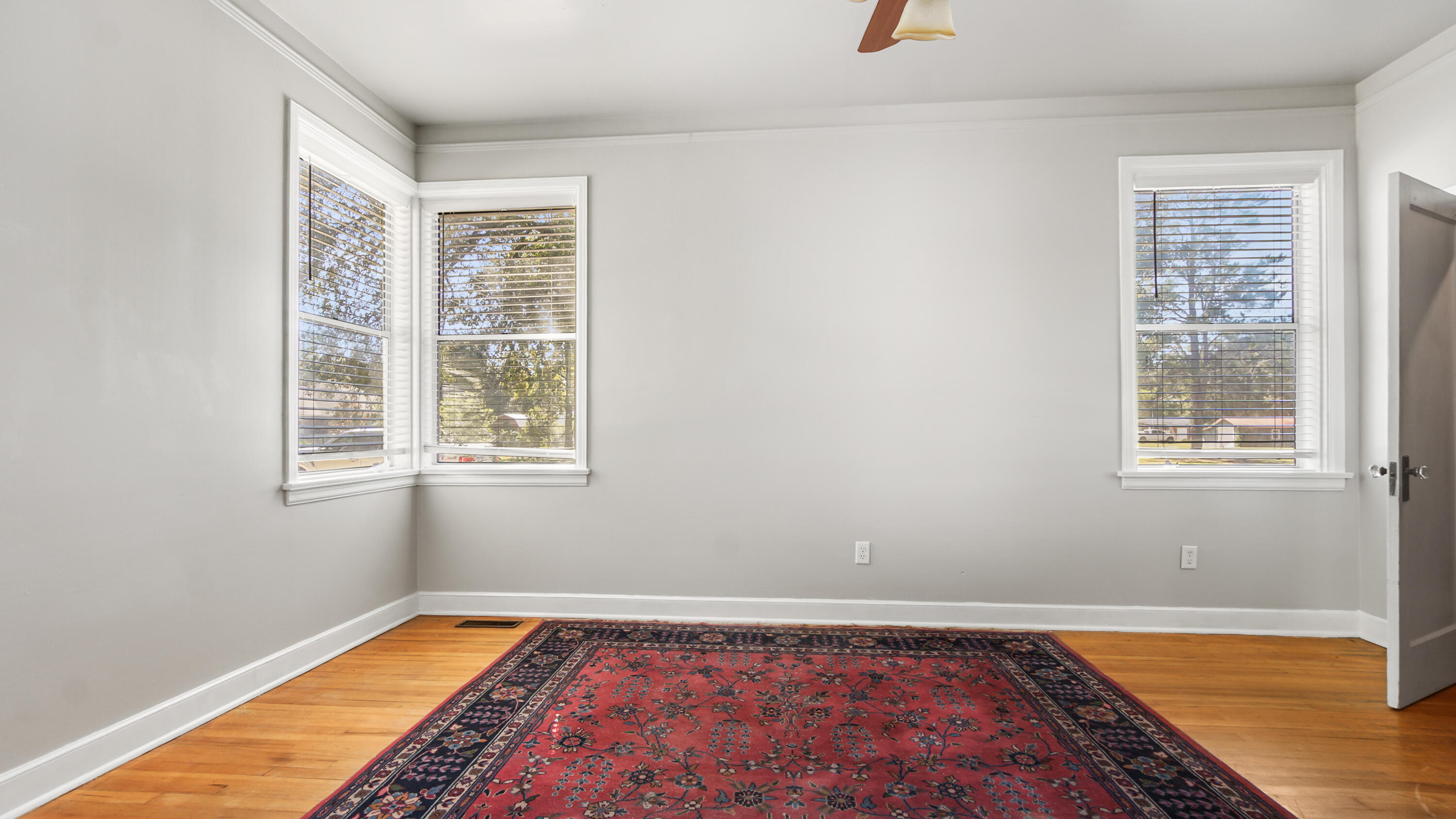 TOWN OF DEFUNIAK SPRINGS - Residential