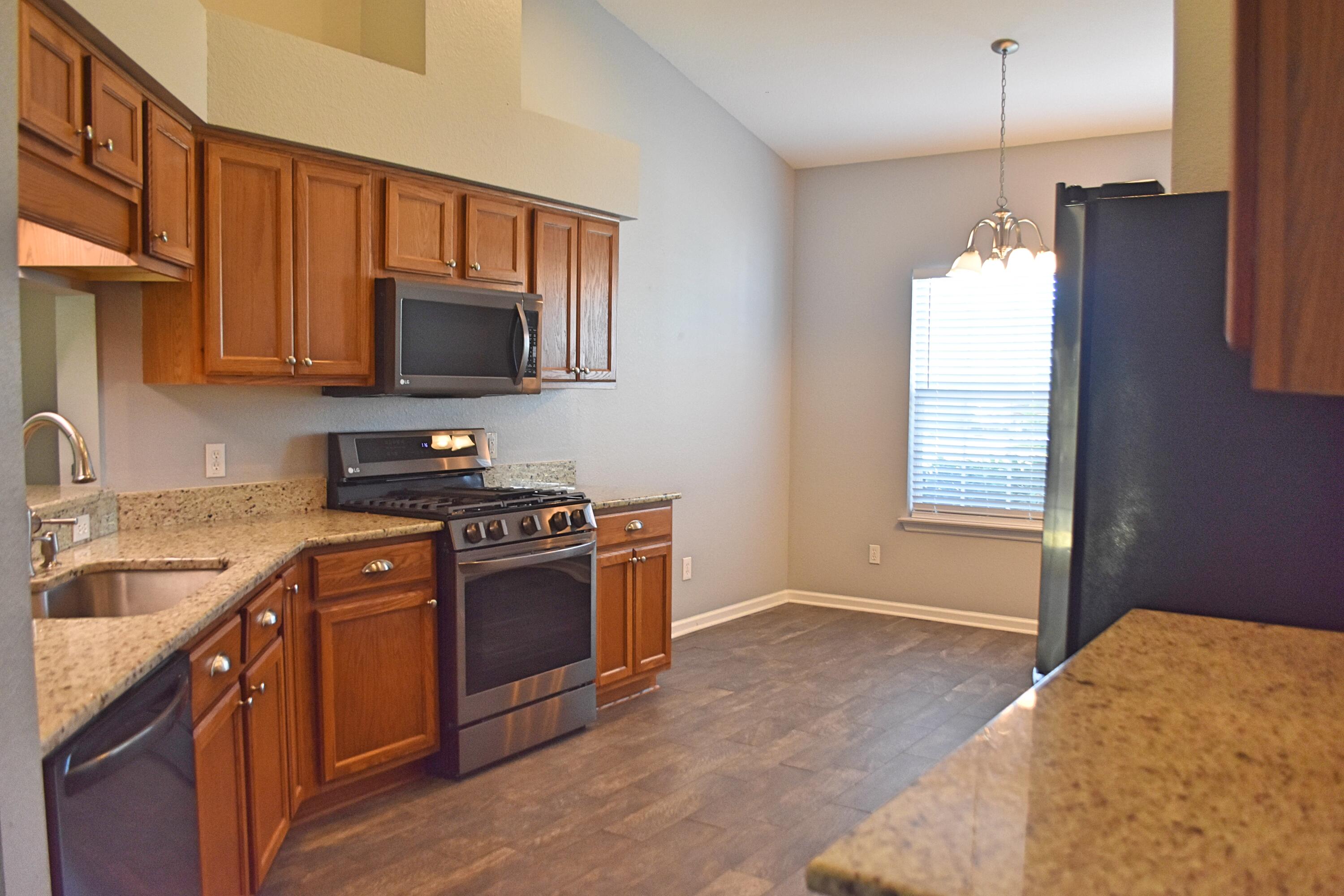 HAMMOCK BAY - Residential Lease