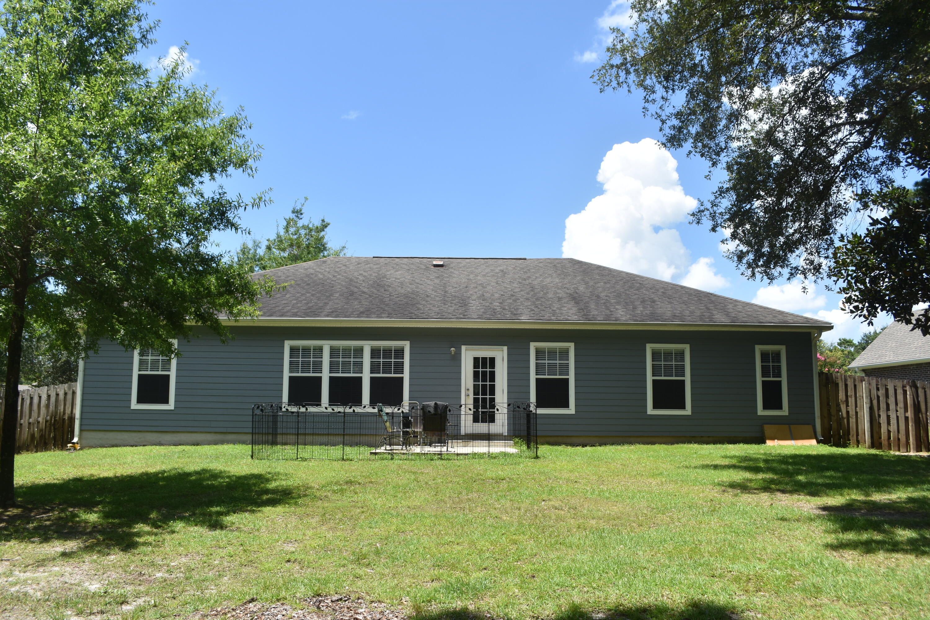 HAMMOCK BAY - Residential Lease