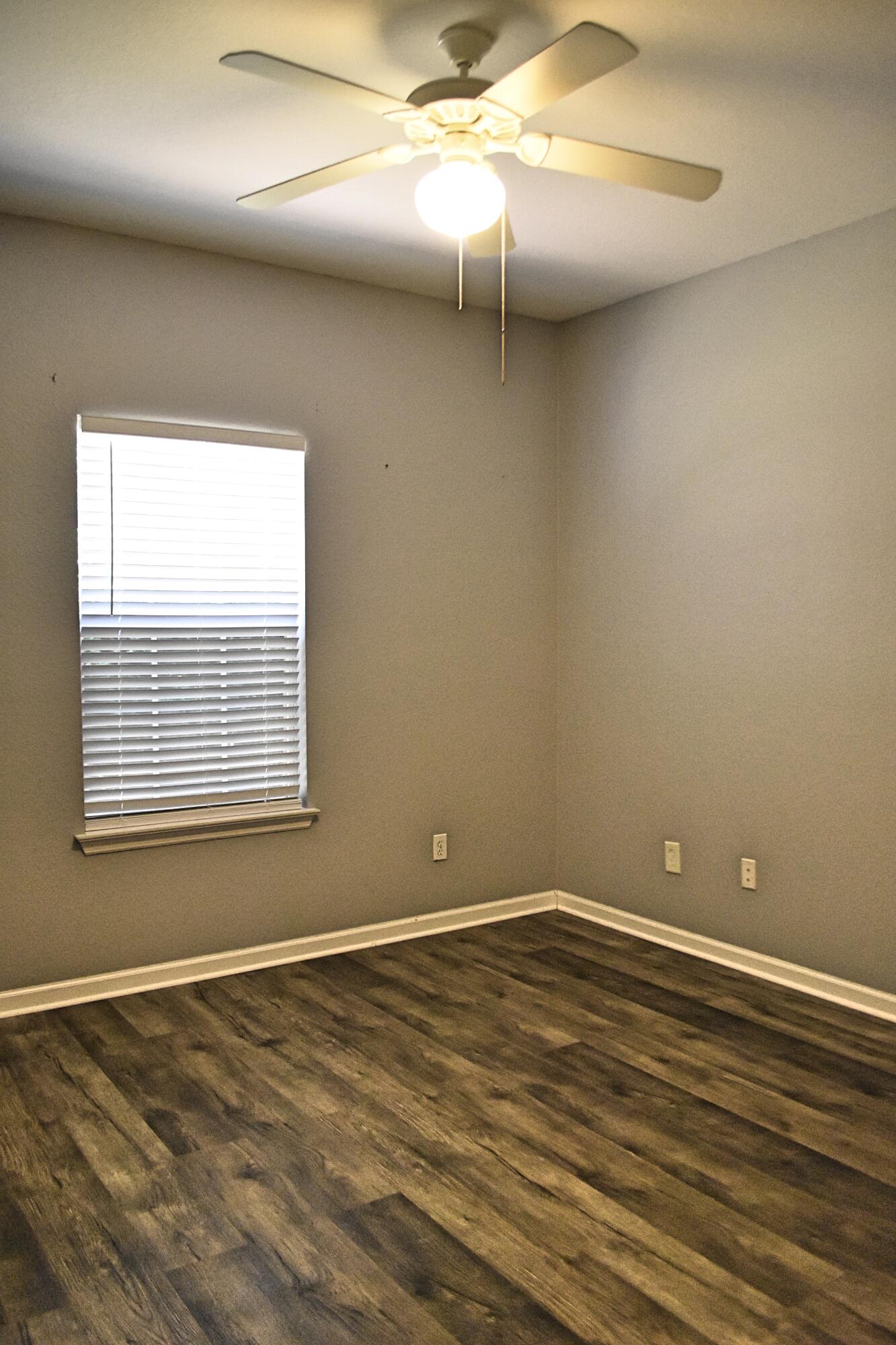 HAMMOCK BAY - Residential Lease