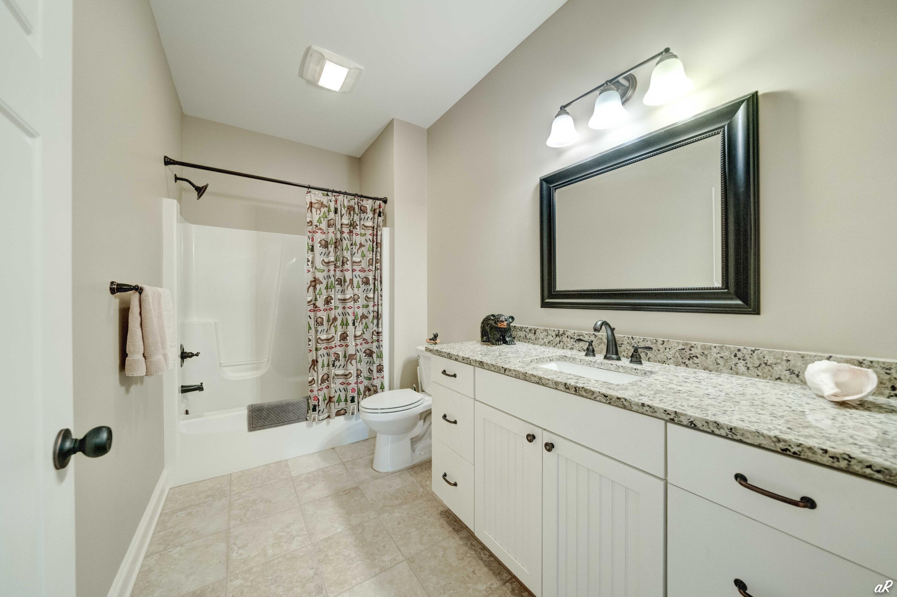 HOLIDAY BEACH UNIT 15 - Residential