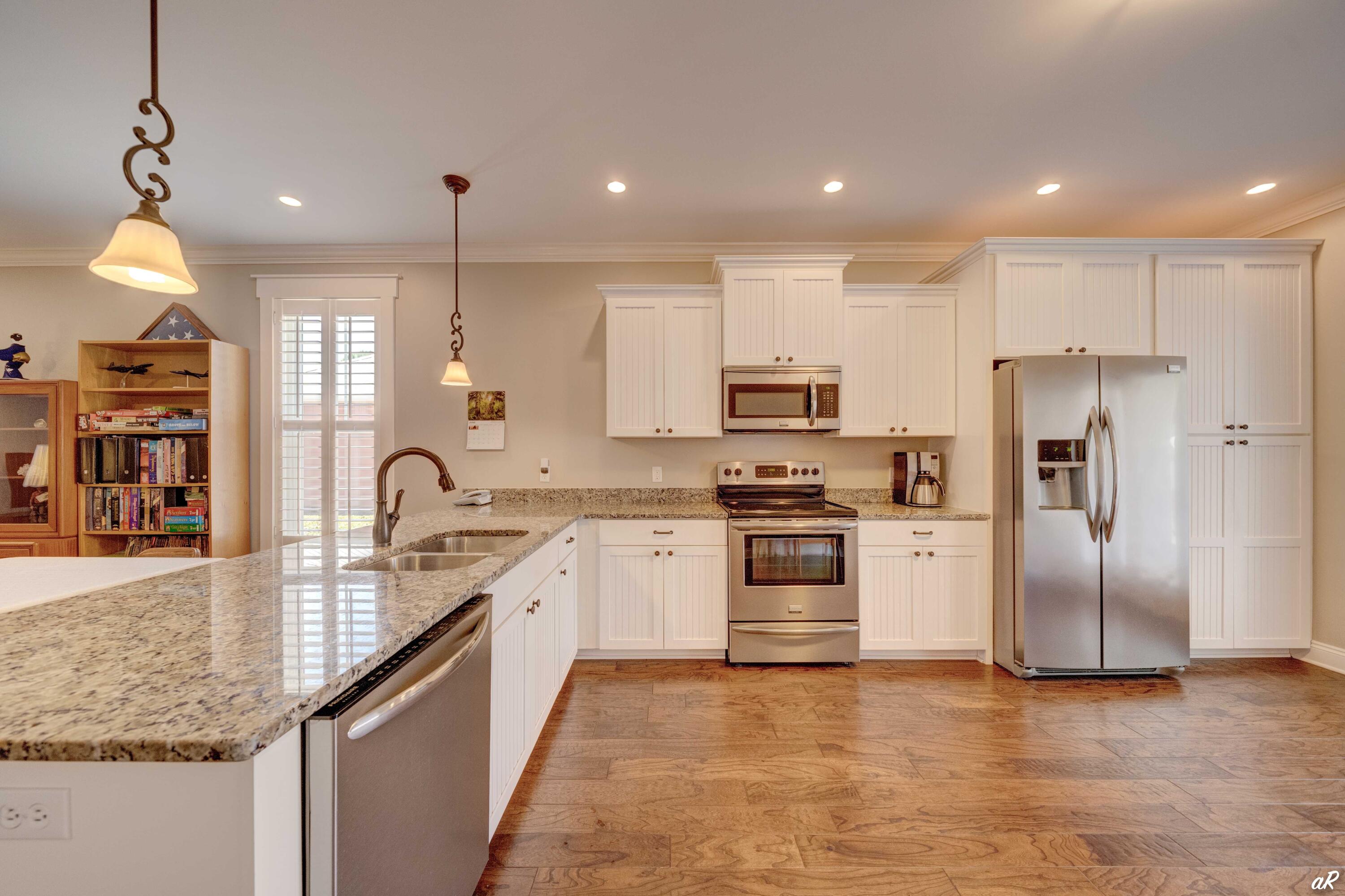 HOLIDAY BEACH UNIT 15 - Residential