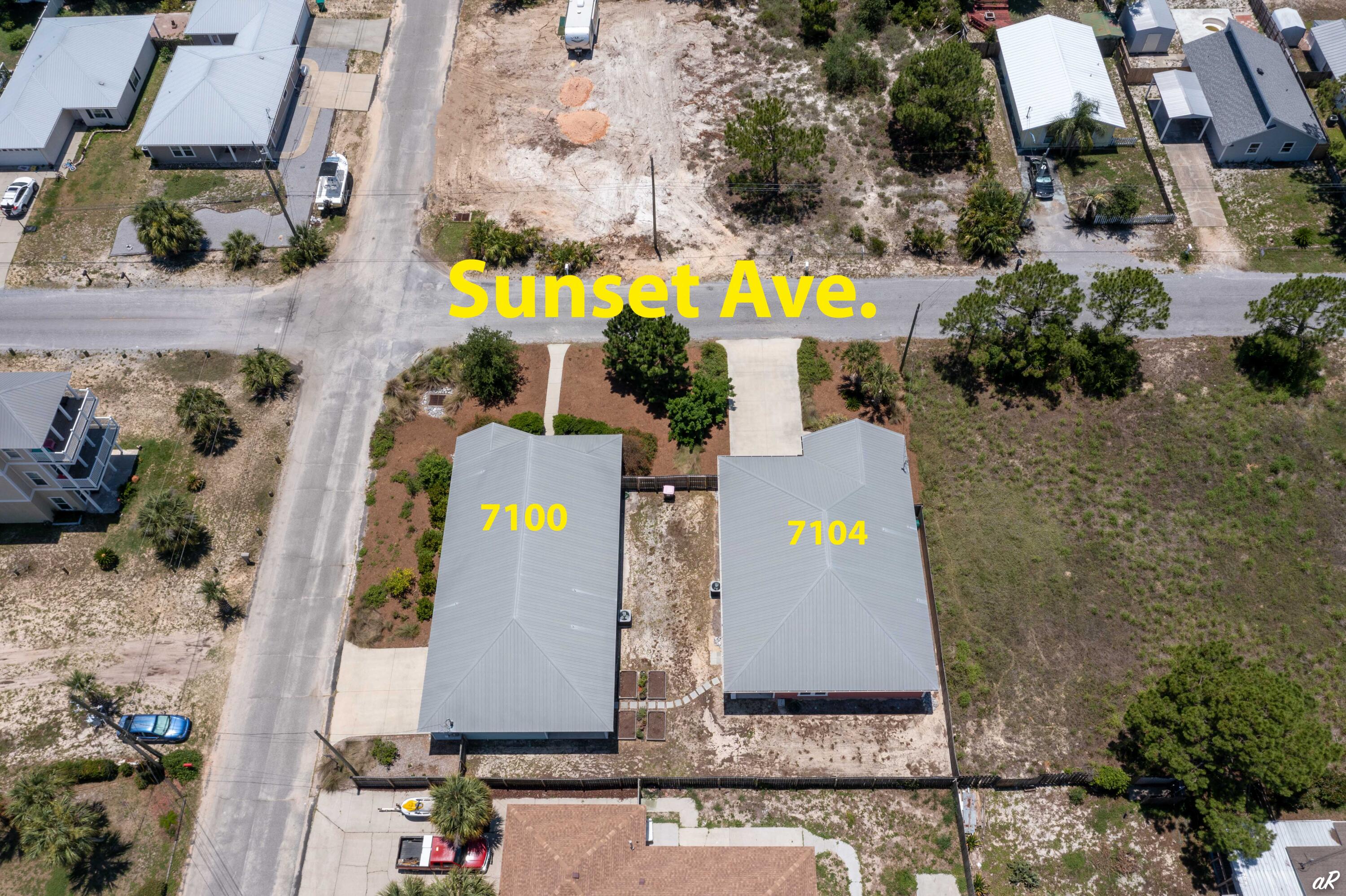 HOLIDAY BEACH UNIT 15 - Residential