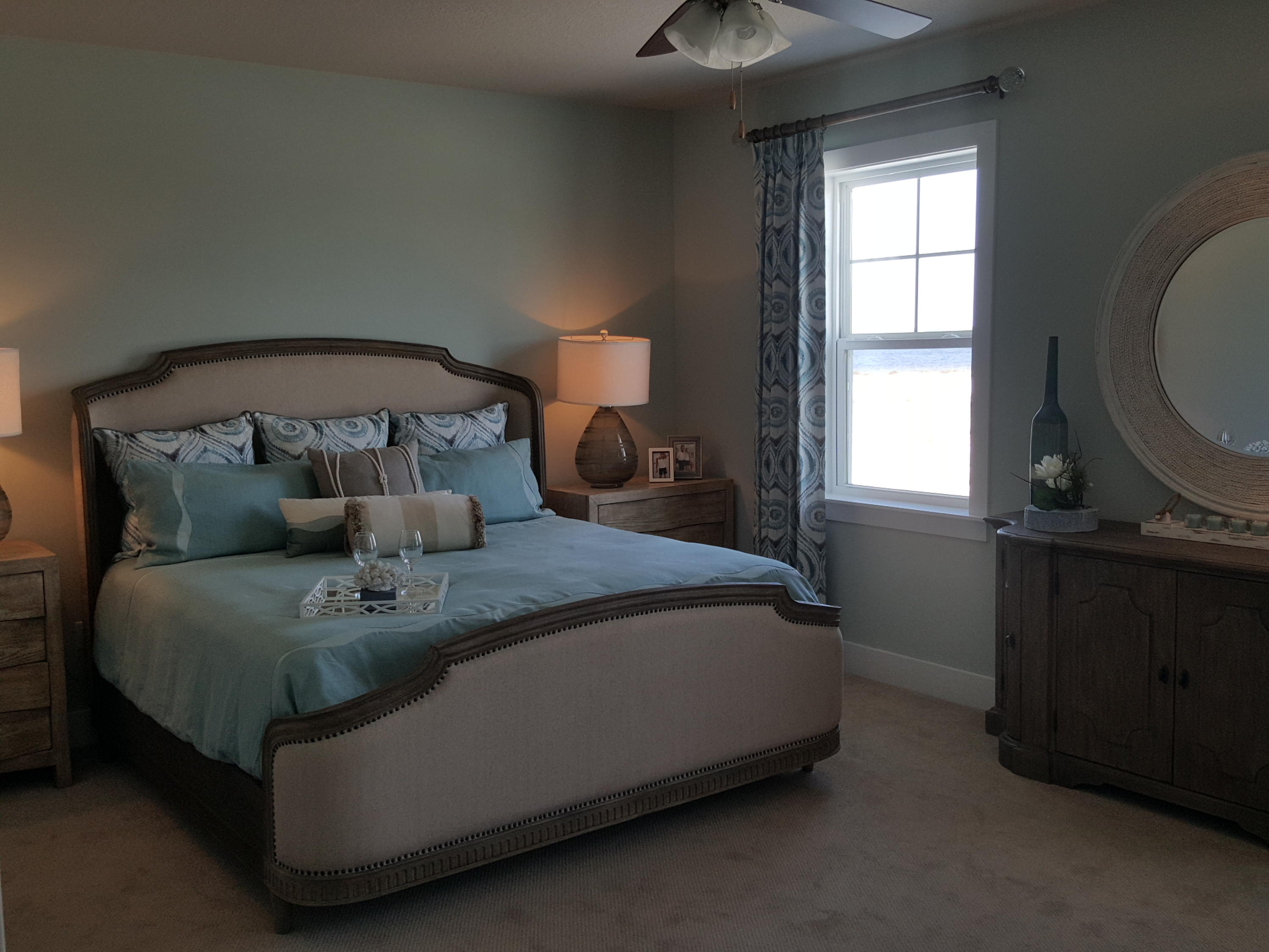 BY THE SEA - Residential