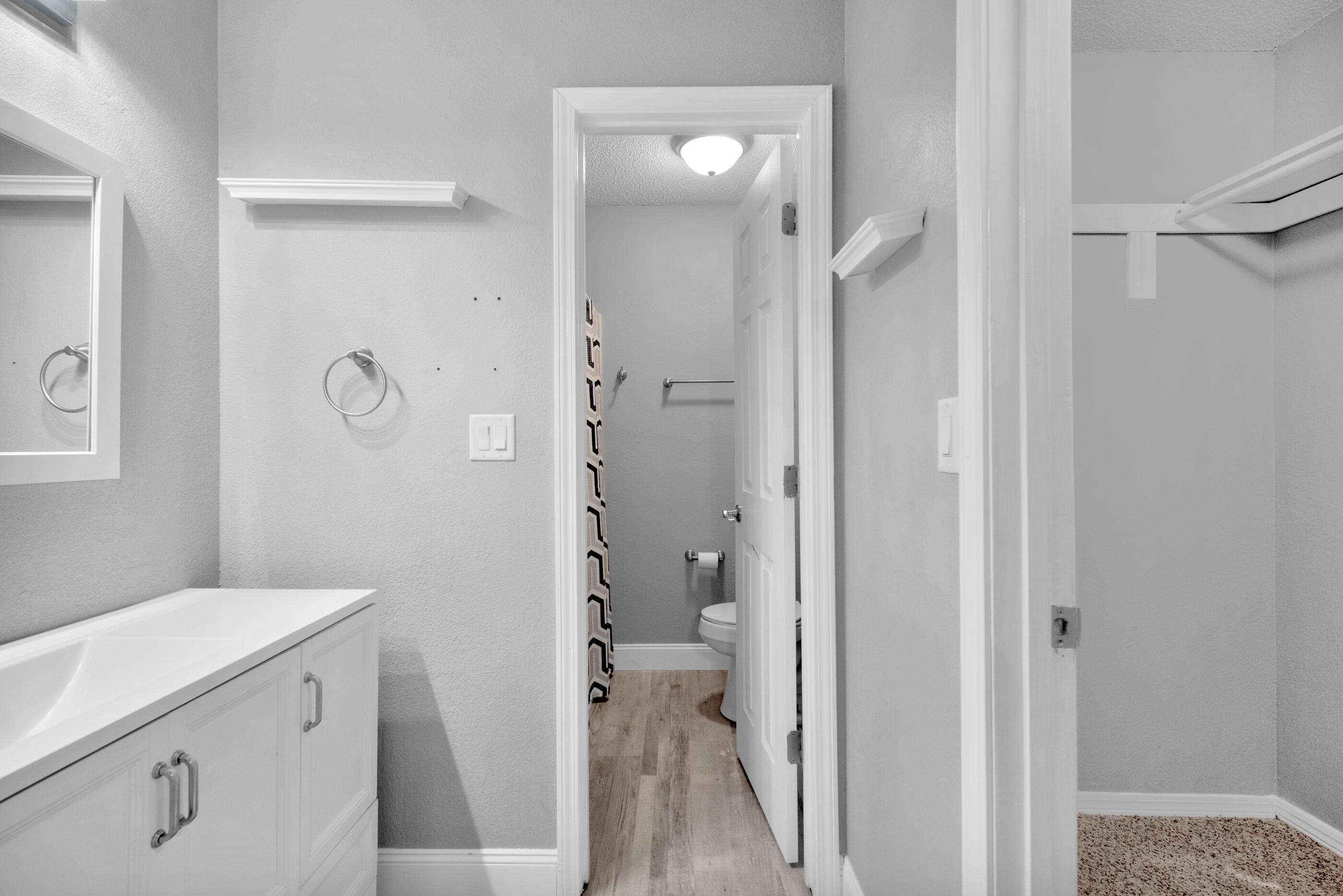 CRESTVIEW-INTR (350003.00) - Residential