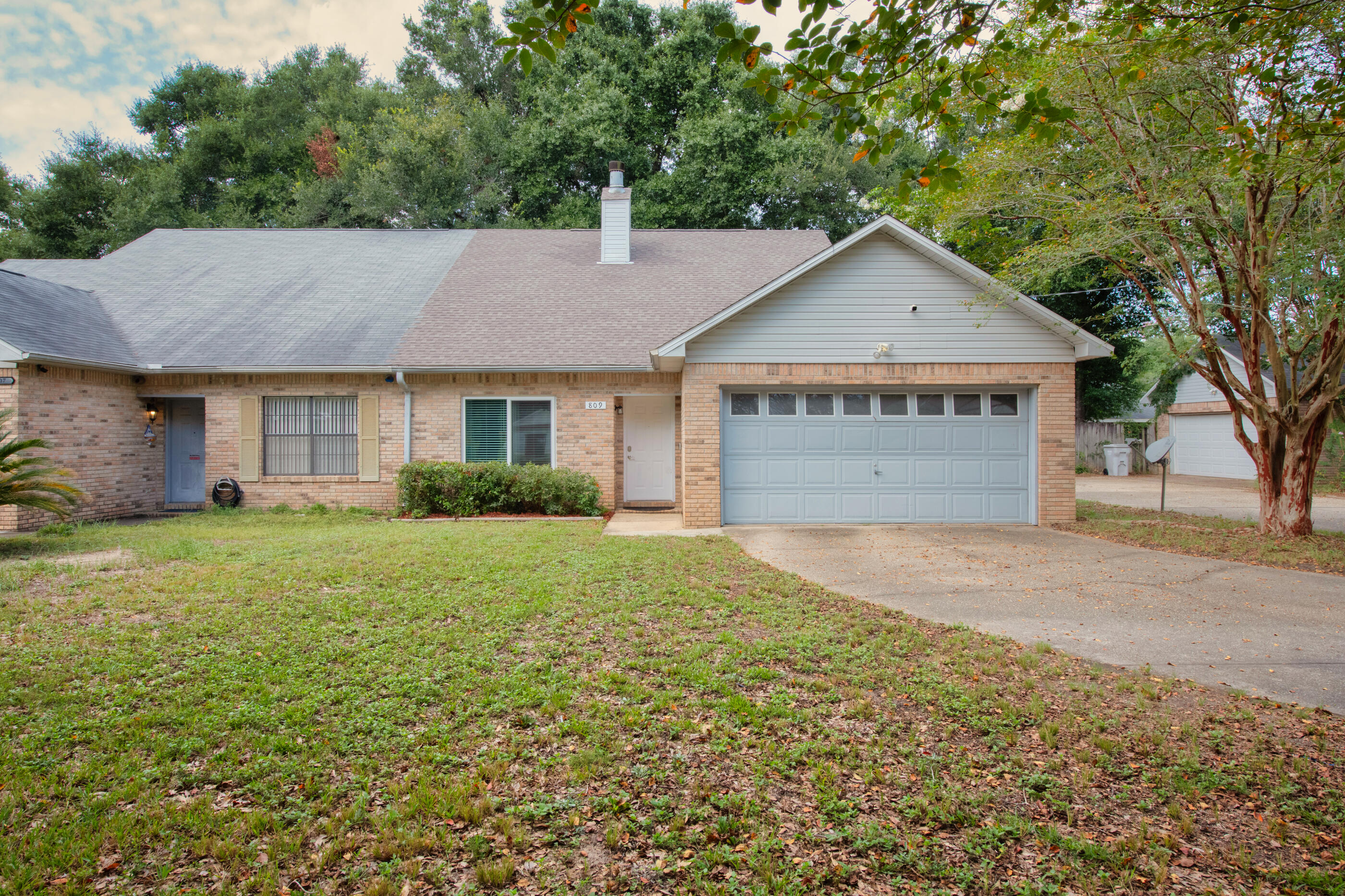 CRESTVIEW-INTR (350003.00) - Residential