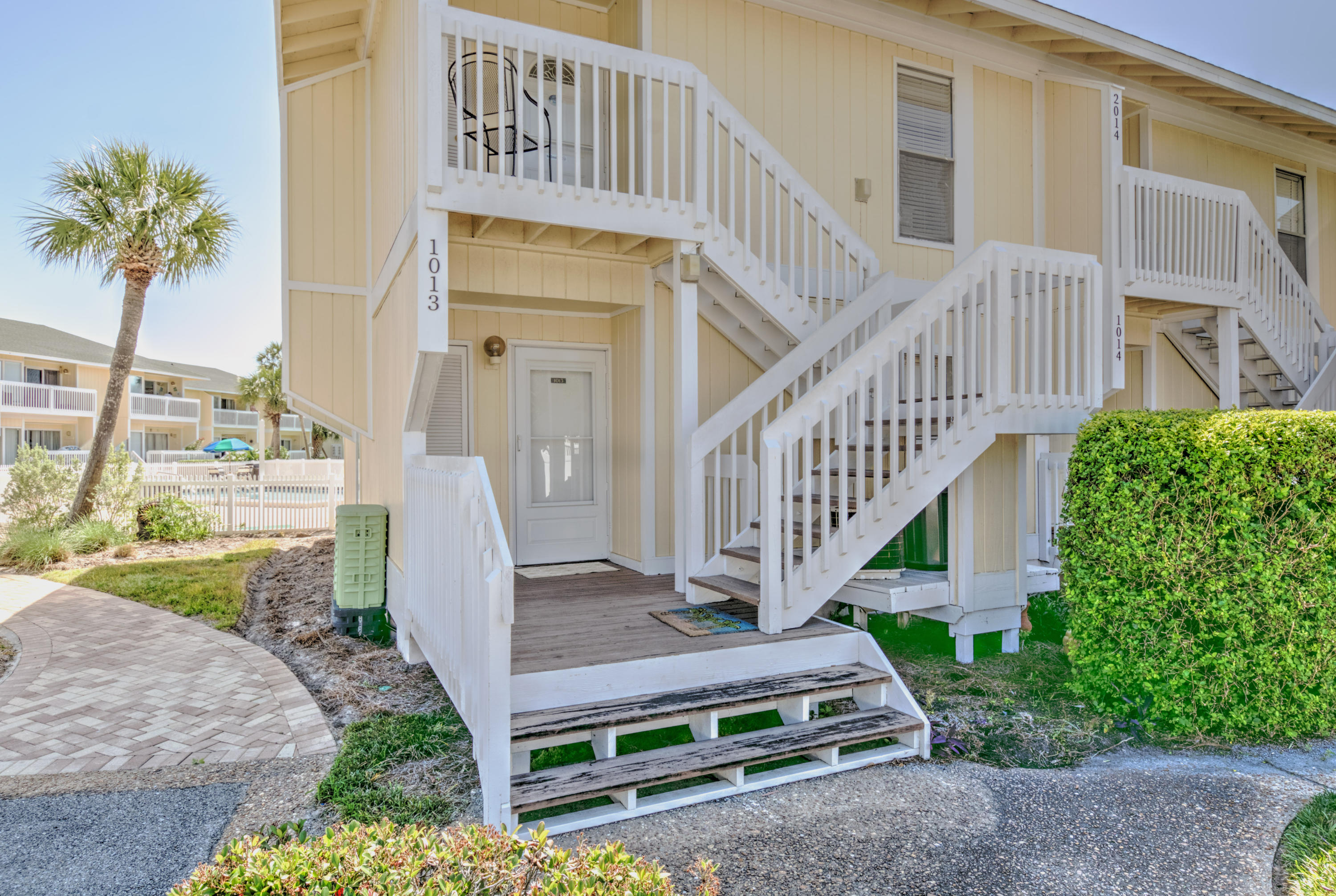 Welcome to Sandpiper Cove, a medium density gated 43 Acre resort in the heart of Destin. Enjoy the convenience of parking right in front of this first-floor one bedroom condo without all the stairs. This unit is just steps to the pool and in walking distance to 1100 feet of private white sandy beaches. Sandpiper cove amenities include 5 pools (2 heated), 6 tennis courts, a harbor front marina, boat ramp, and a nine-hole par 3 pitch and putt golf course. The resort is conveniently located to nearby Destin area shopping, restaurants, and many other local area attractions. Relax with the pleasures of fine dining and beautiful harbor views at Louisiana Lagniappe on site Restaurant, also within walking distance. Don't let this beach getaway / income producing investment property pass you by.