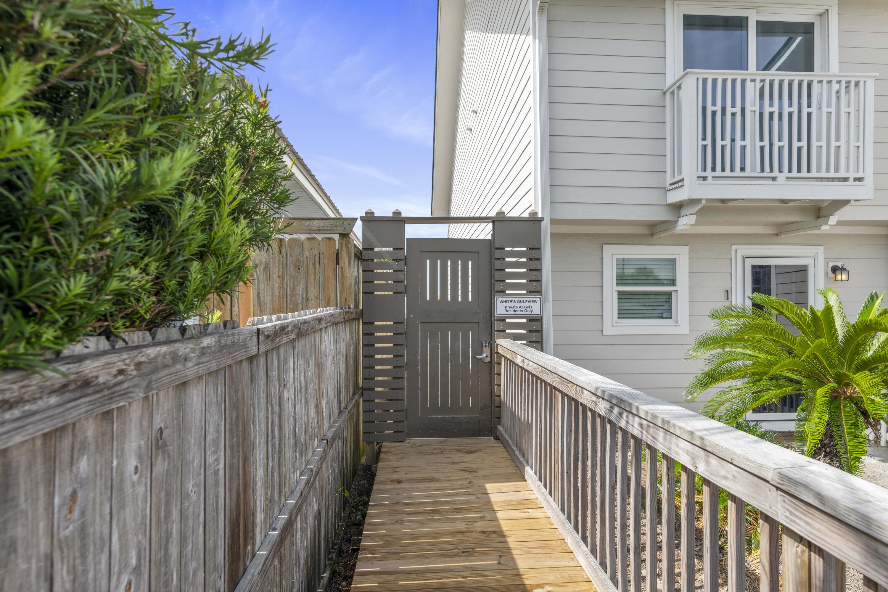 WHITES GULFVIEW ESTATES - Residential