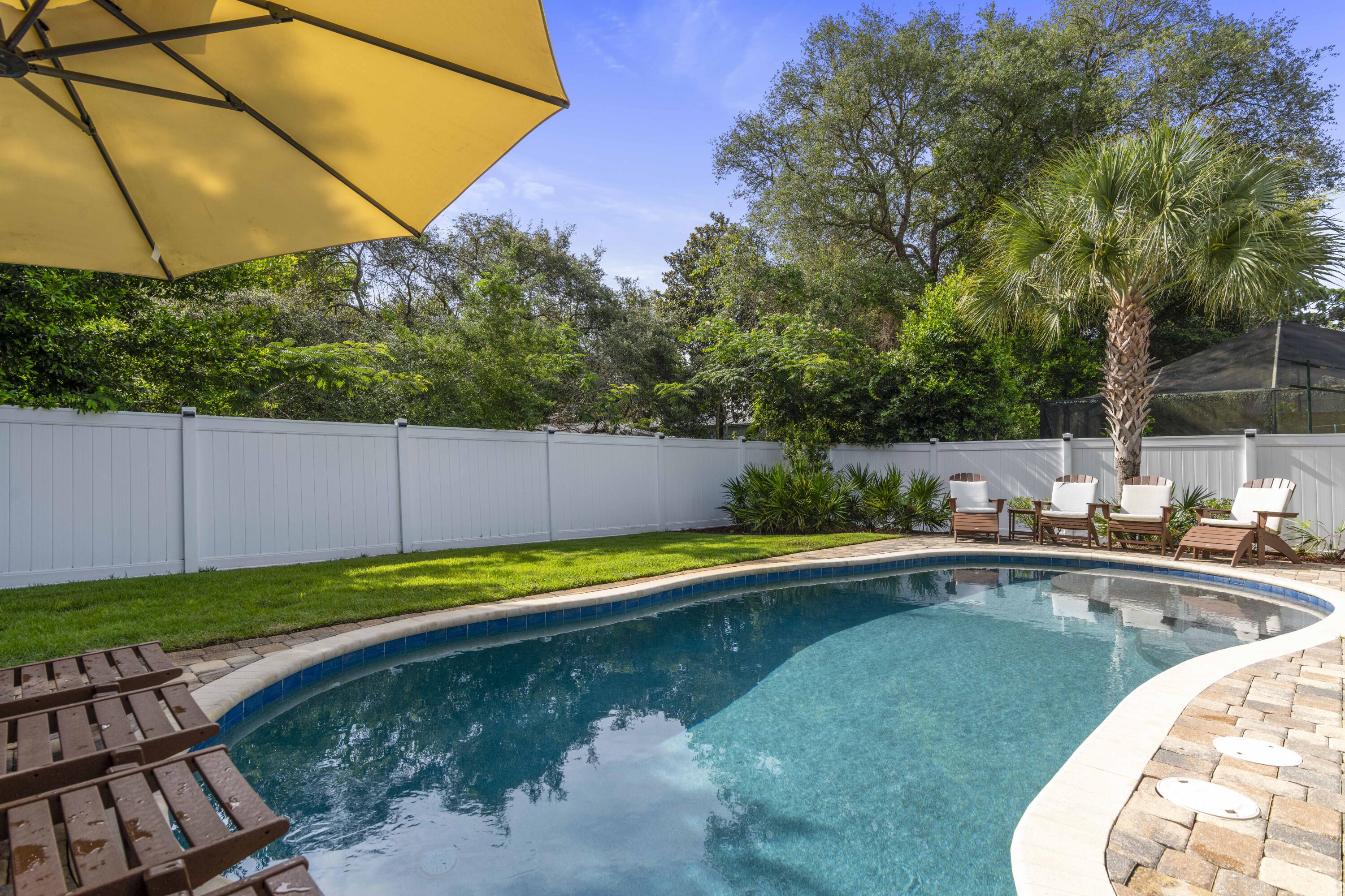 WHITES GULFVIEW ESTATES - Residential