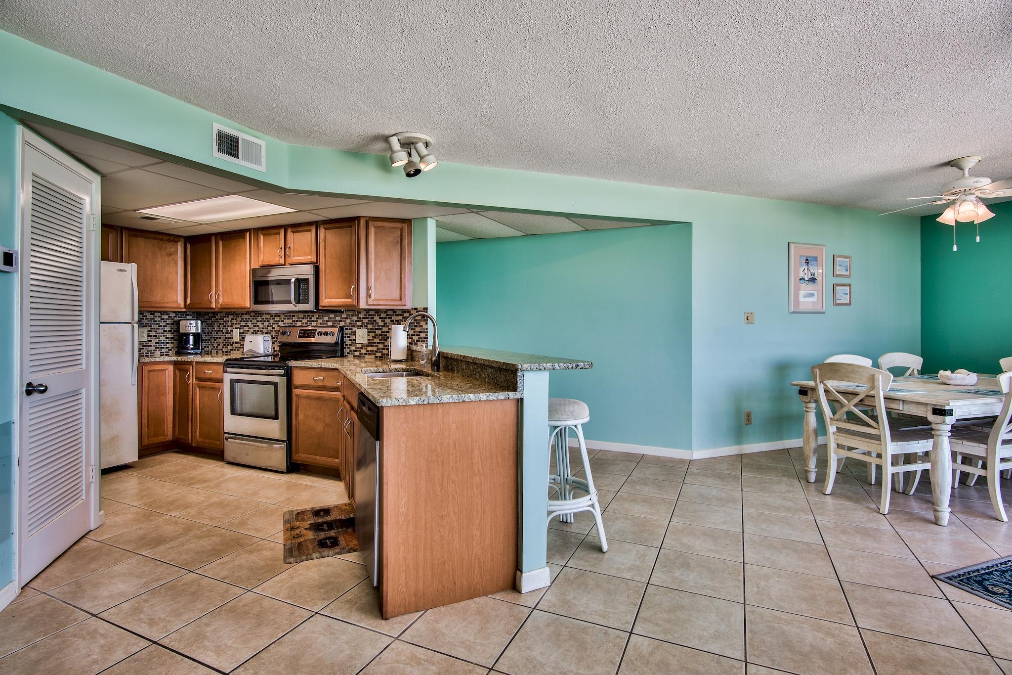 AQUAVISTA CONDO - Residential