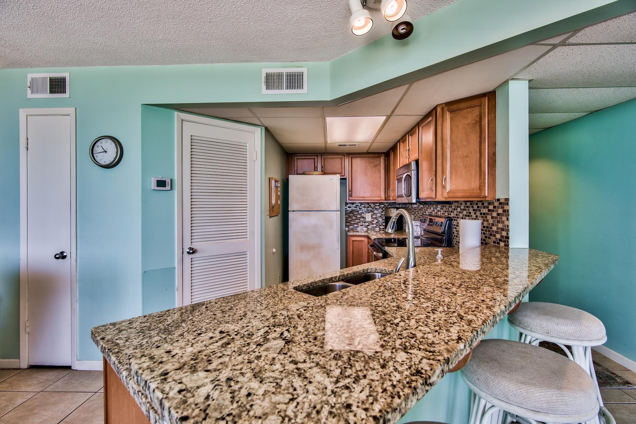 AQUAVISTA CONDO - Residential