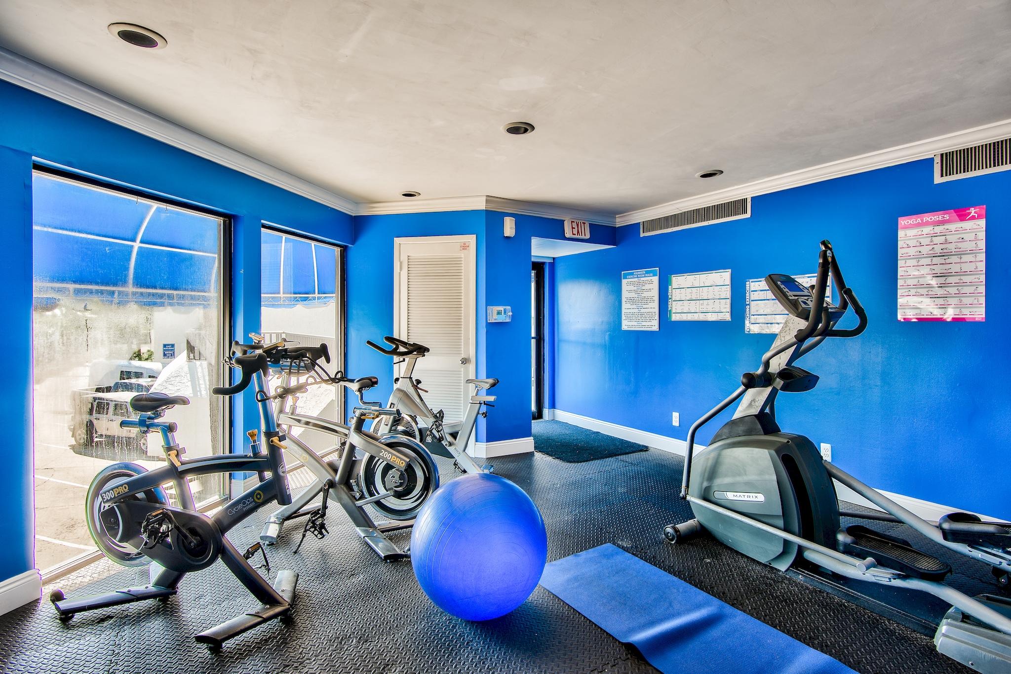 AQUAVISTA CONDO - Residential