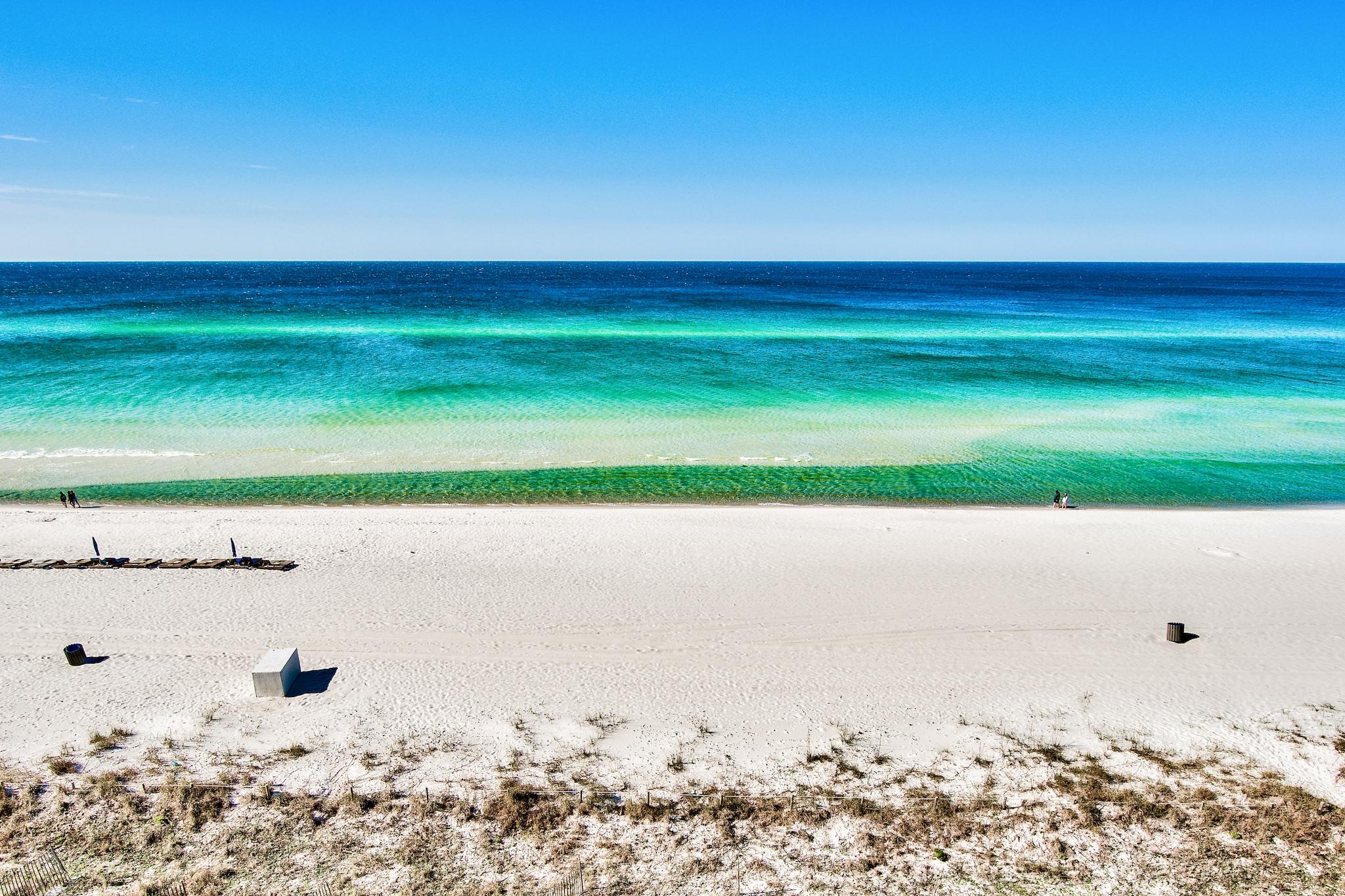 AQUAVISTA CONDO - Residential