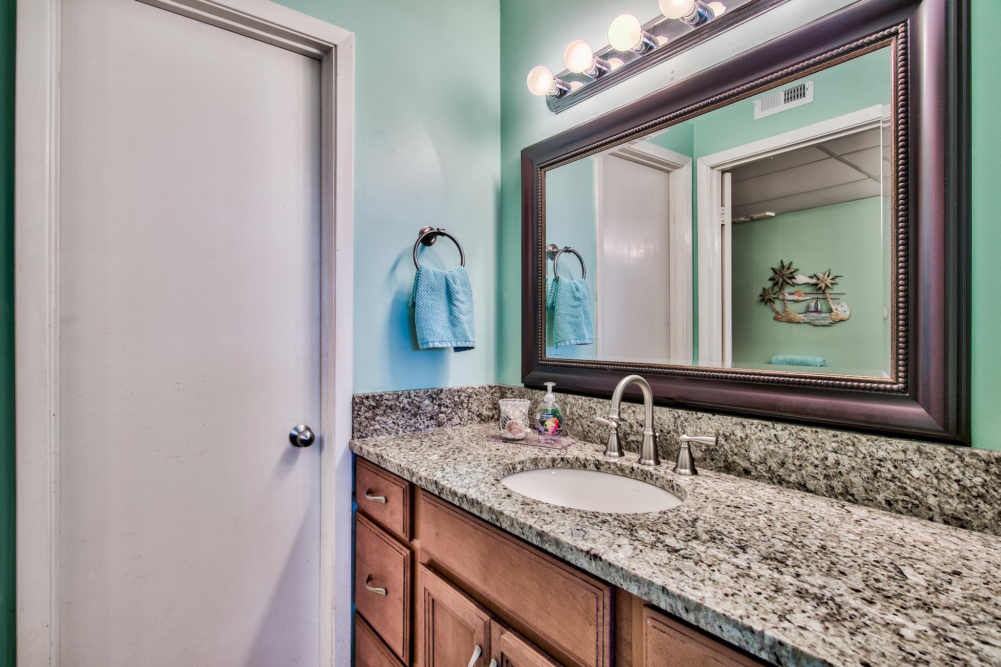 AQUAVISTA CONDO - Residential