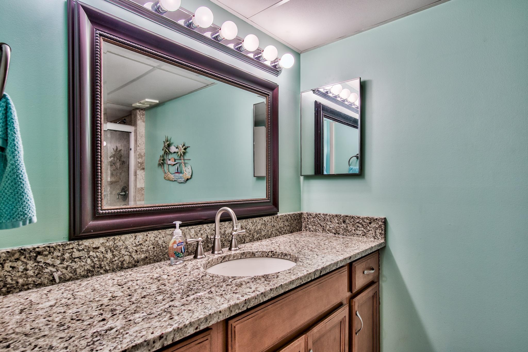 AQUAVISTA CONDO - Residential