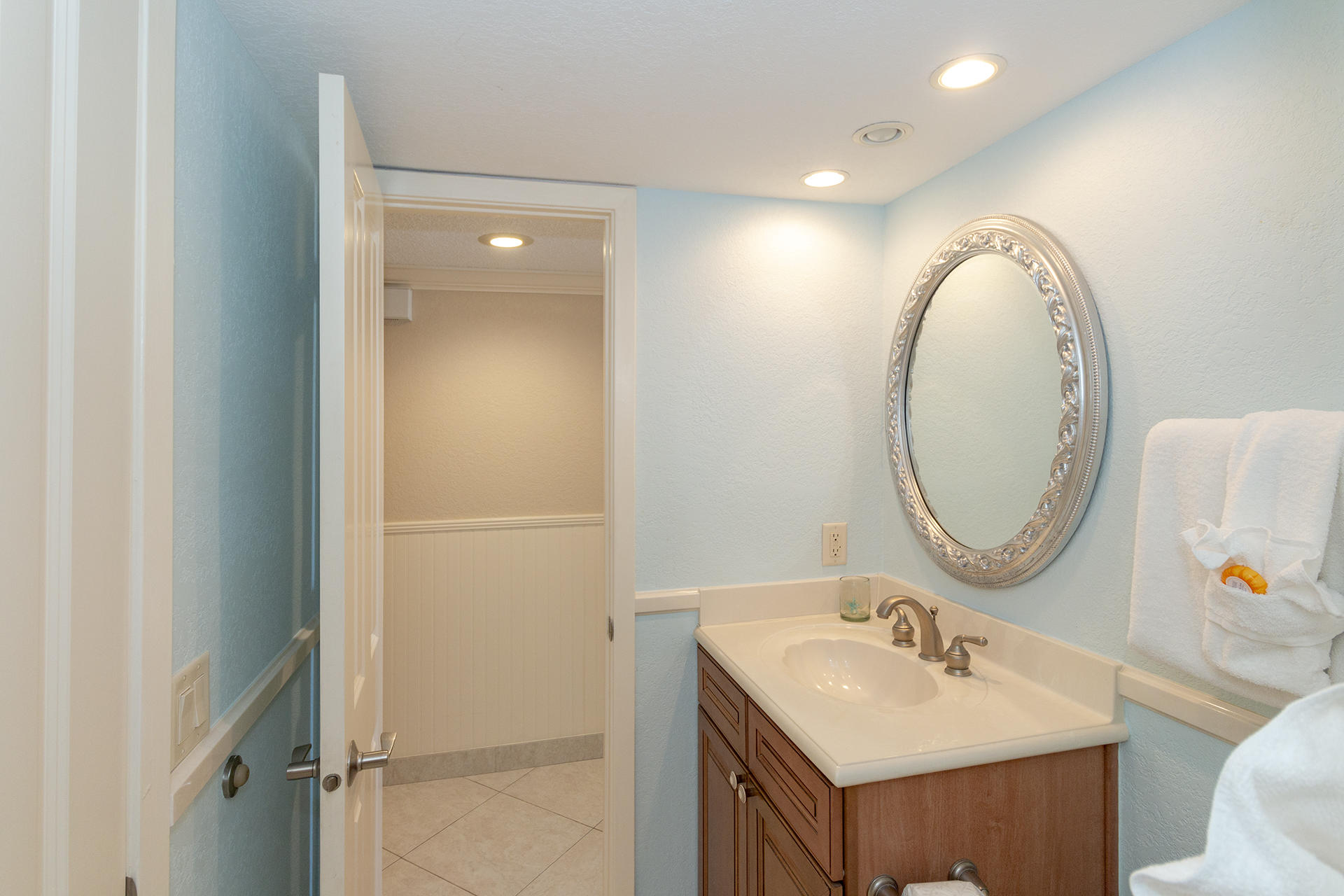 MAINSAIL CONDO PH 4 - Residential