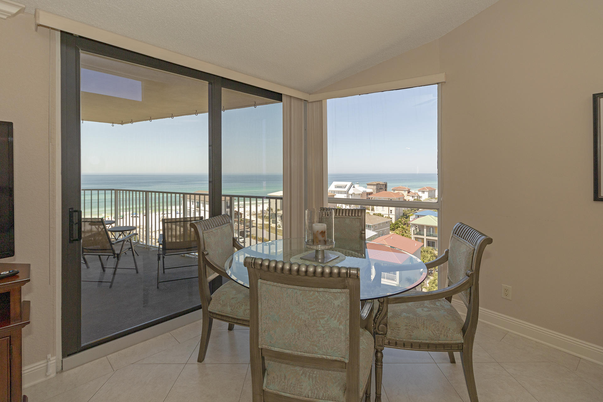 MAINSAIL CONDO PH 4 - Residential