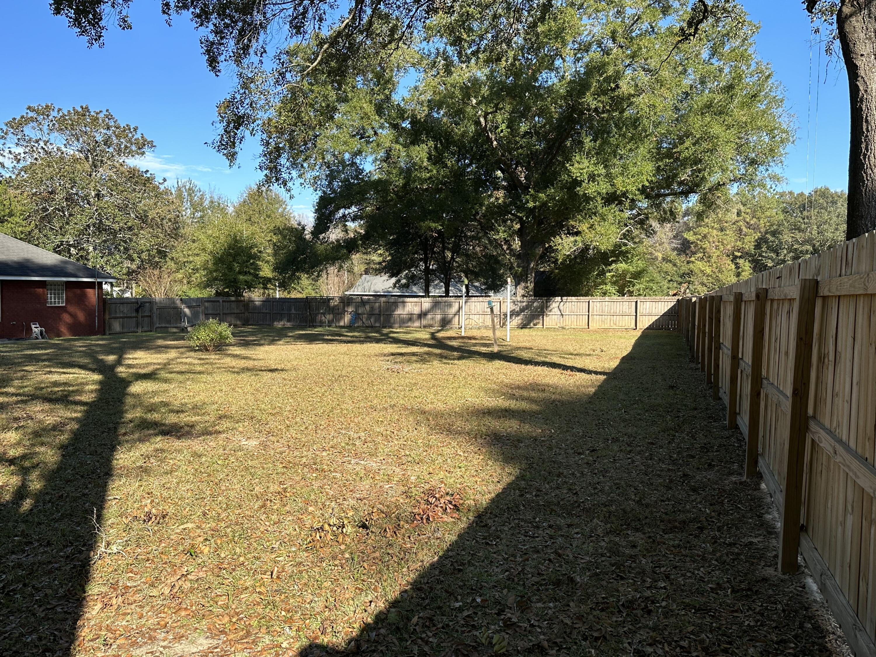 METES & BOUNDS - Residential Lease