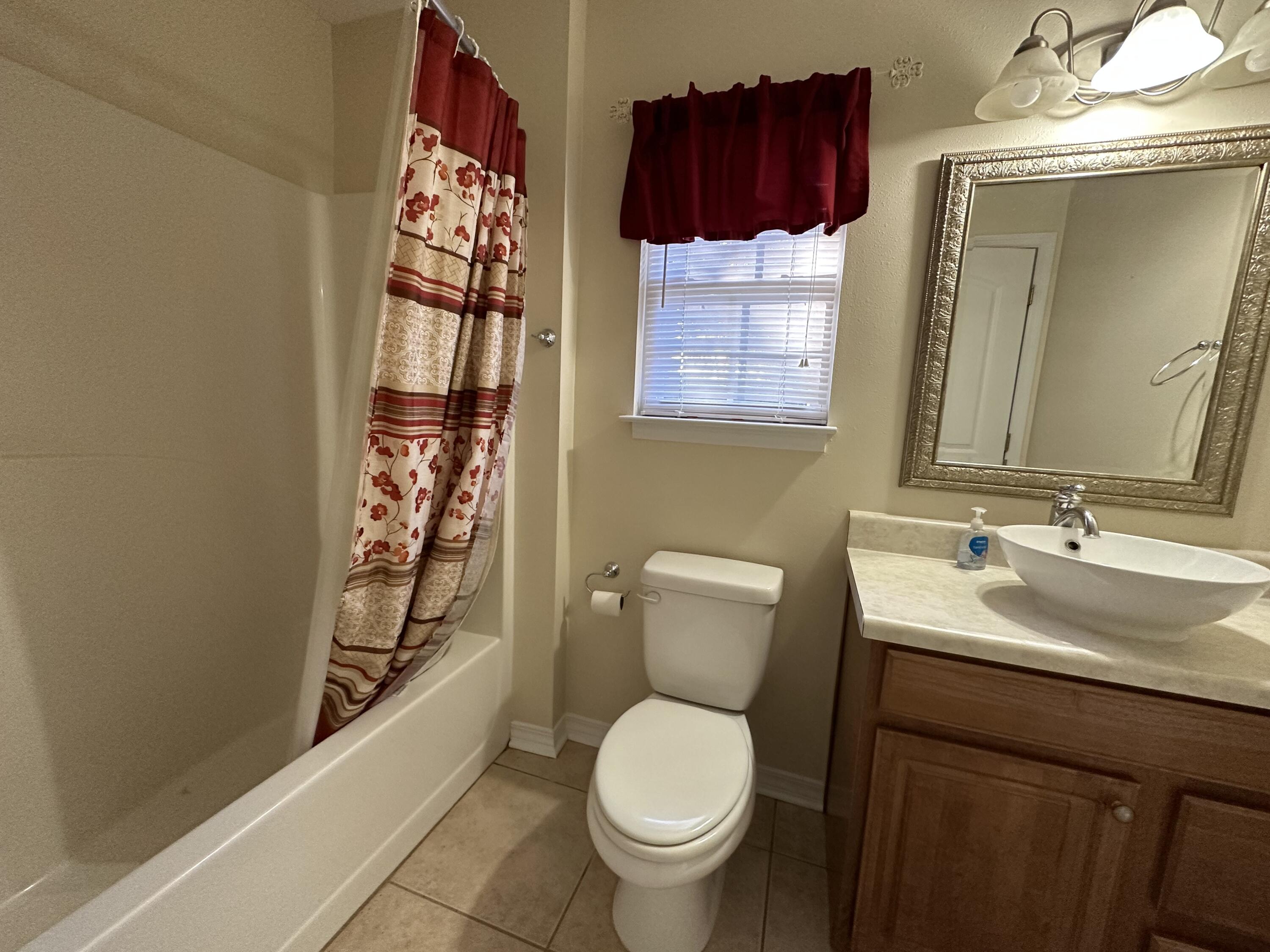 METES & BOUNDS - Residential Lease