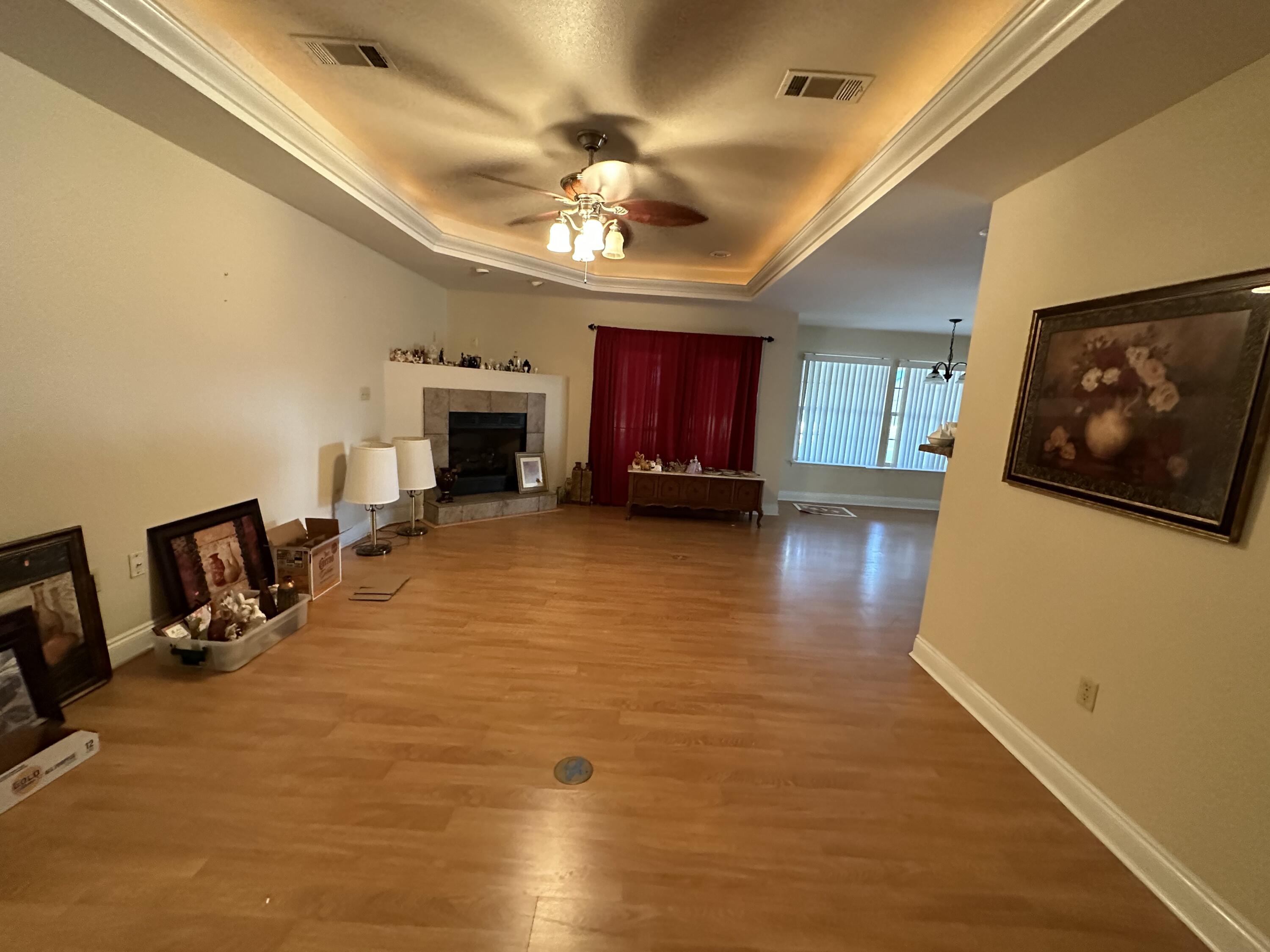 METES & BOUNDS - Residential Lease