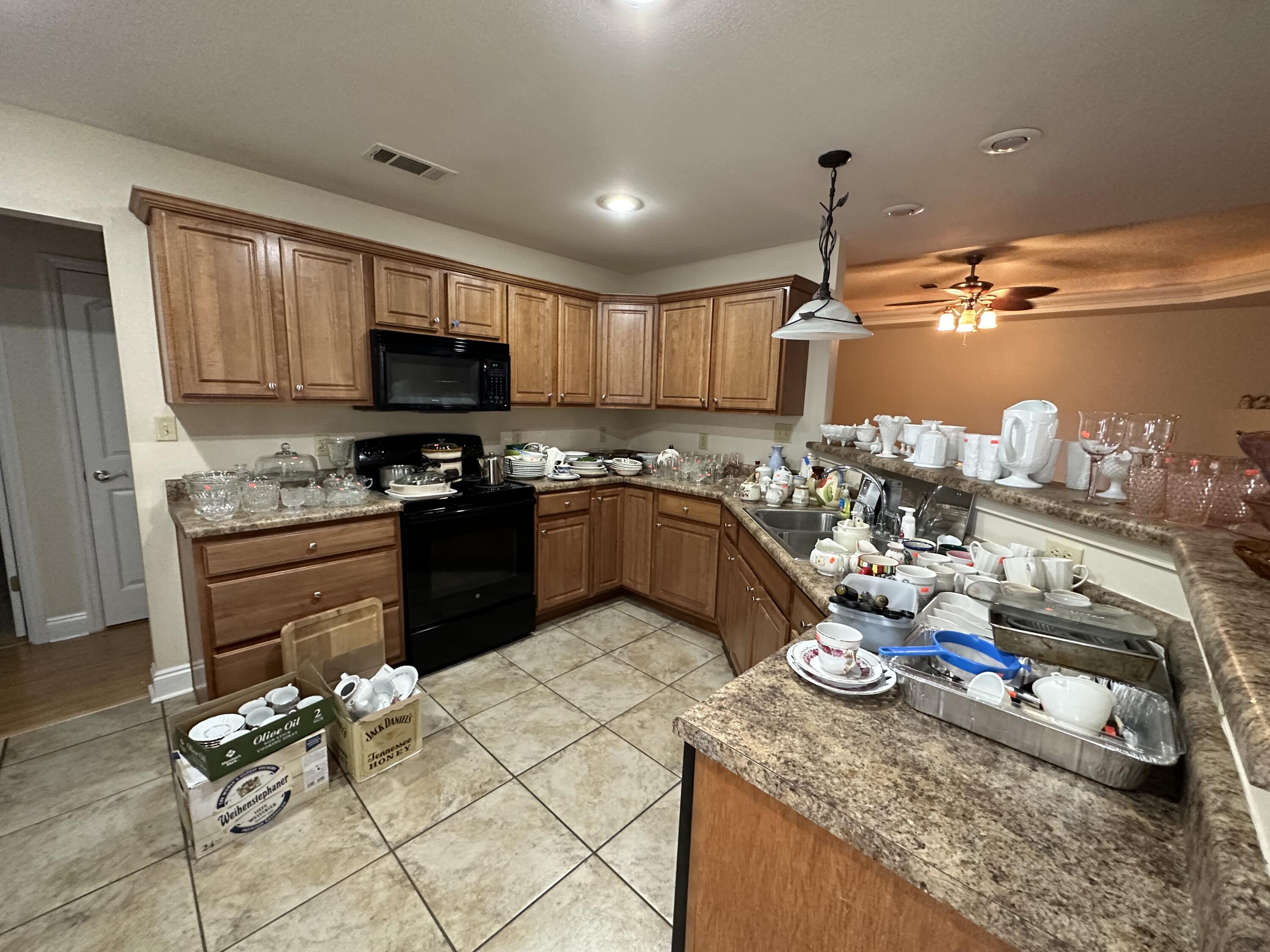 METES & BOUNDS - Residential Lease