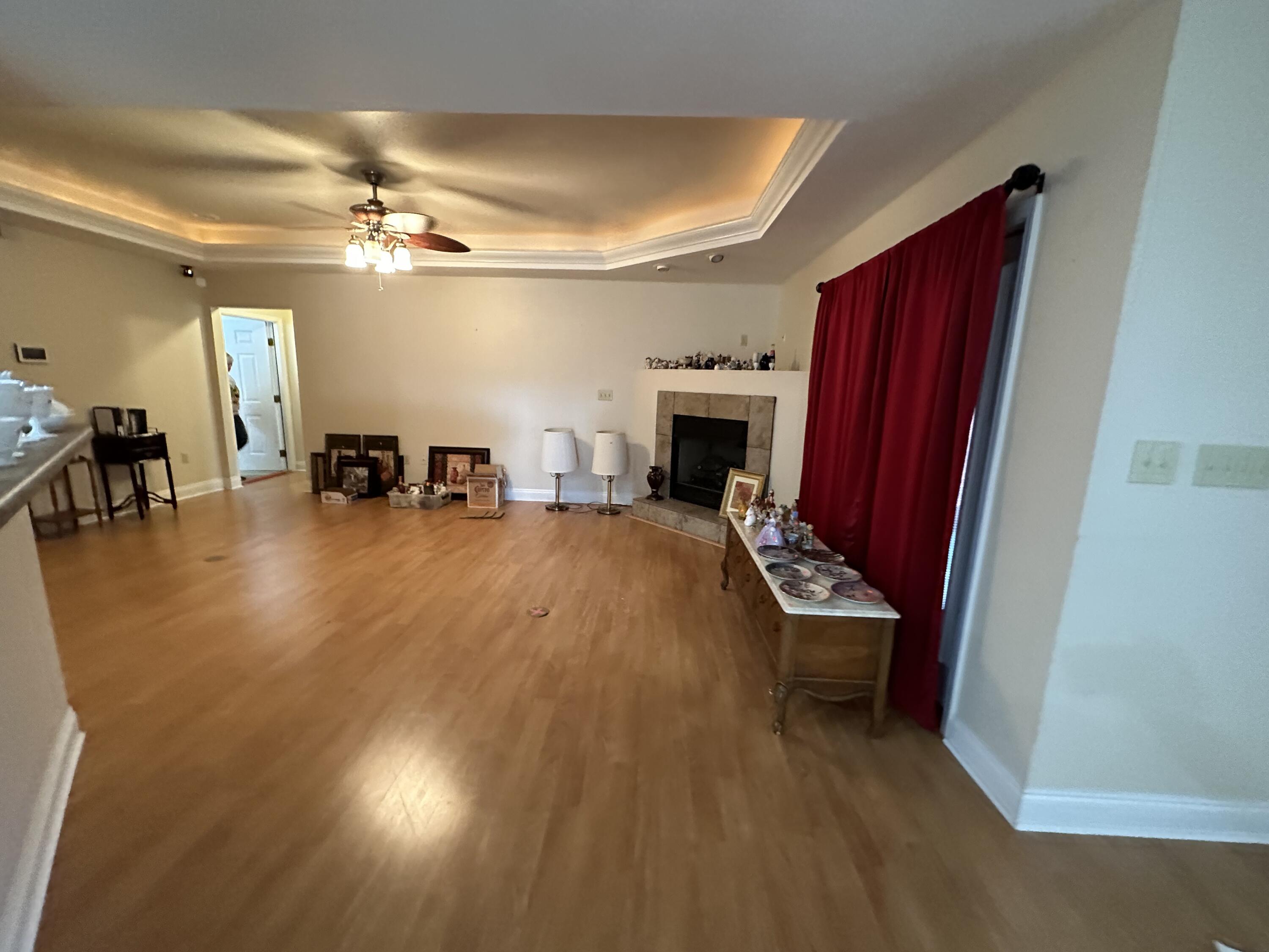 METES & BOUNDS - Residential Lease