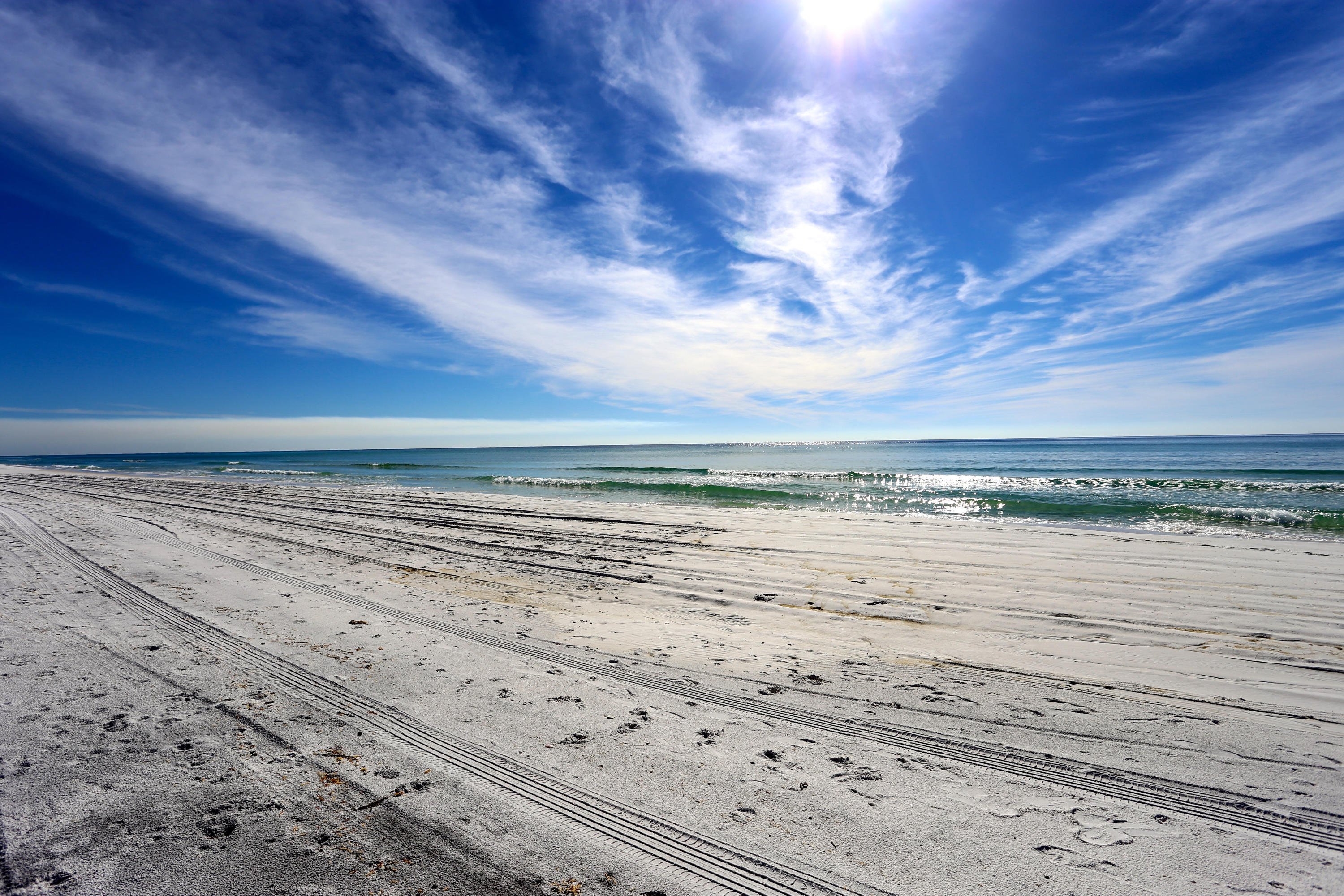 JOURNEYS END CONDO - Residential