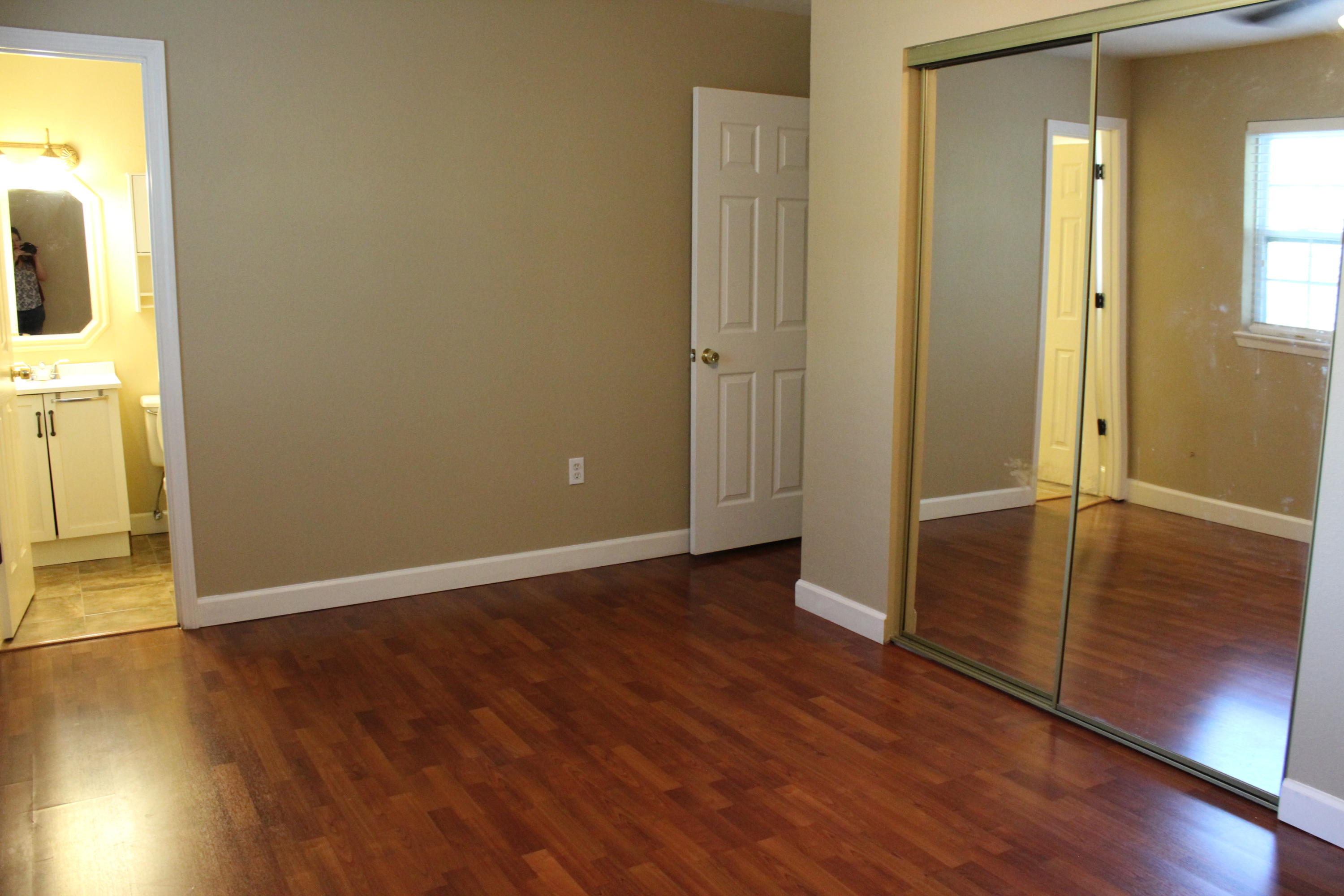 RACETRACK ROAD - Residential