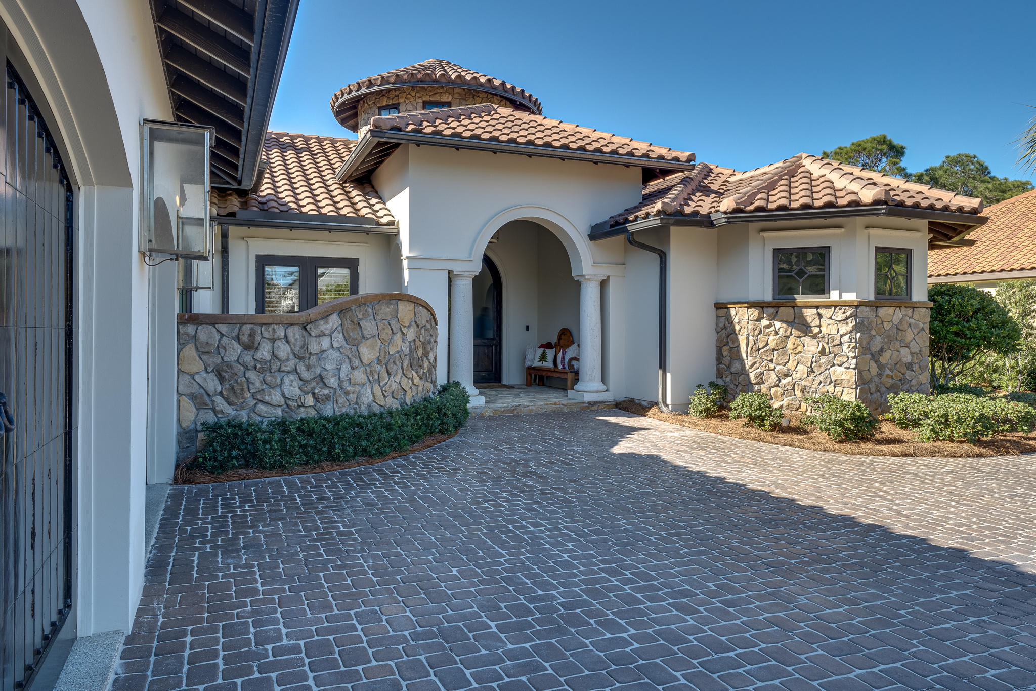 ISLAND GREEN - Residential