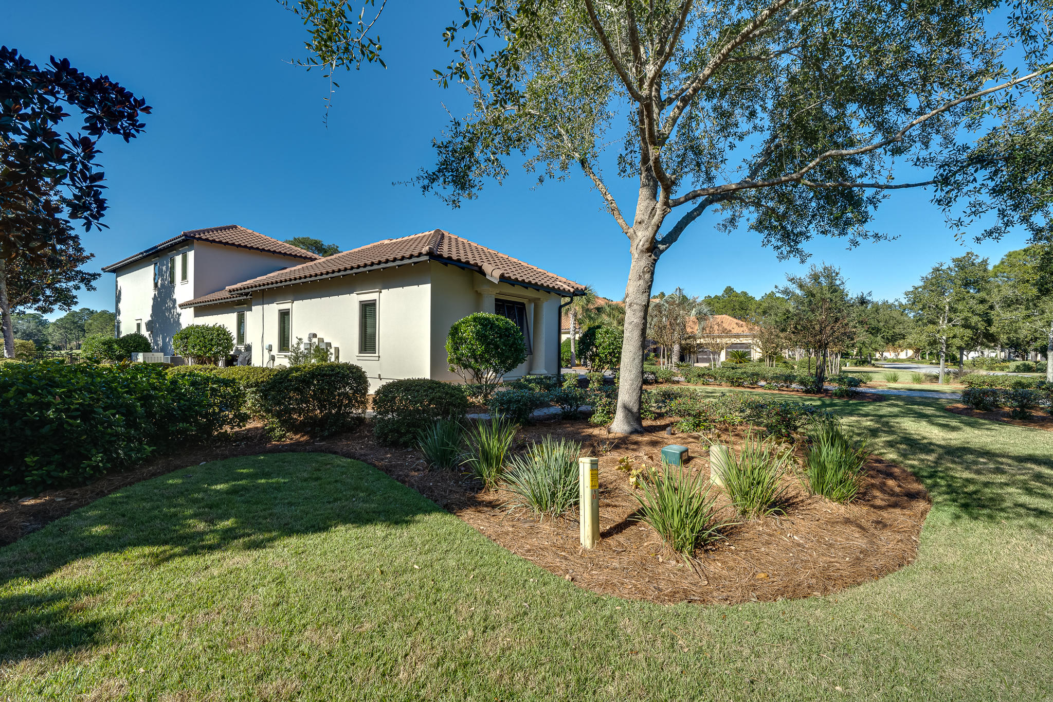 ISLAND GREEN - Residential