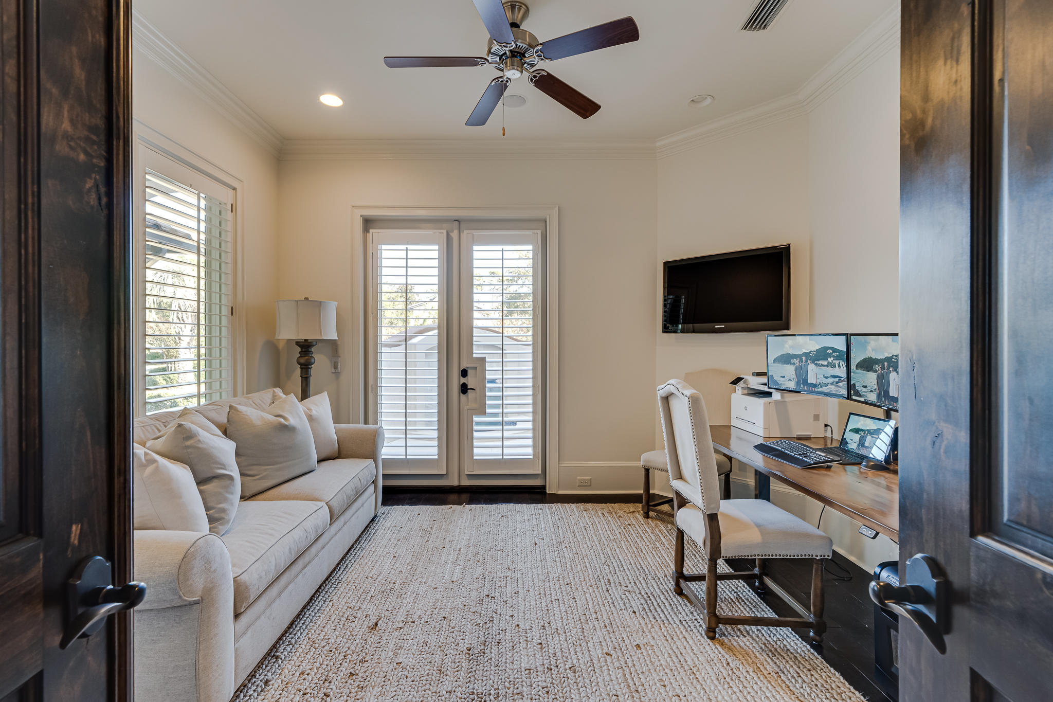 ISLAND GREEN - Residential