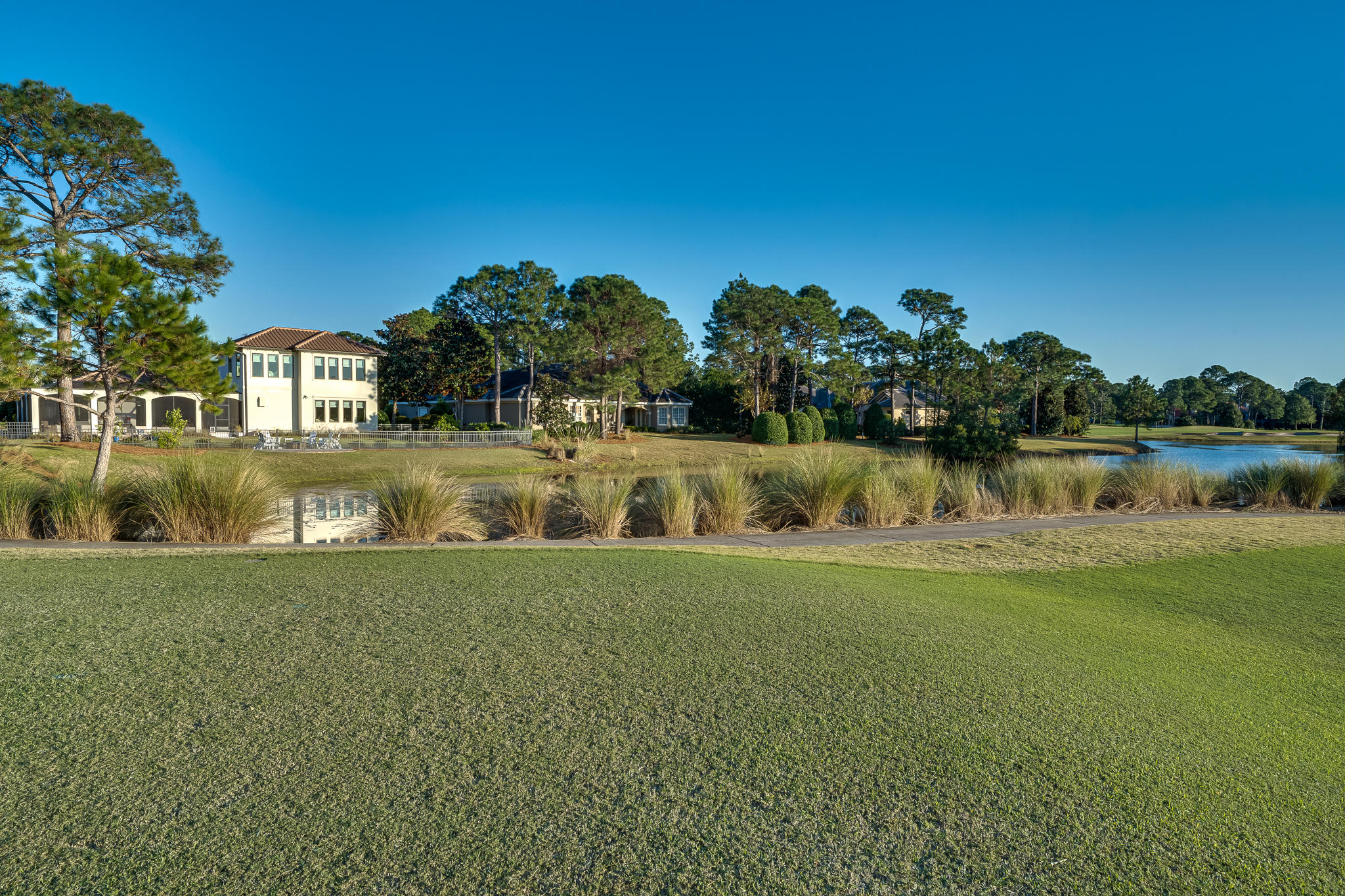 ISLAND GREEN - Residential