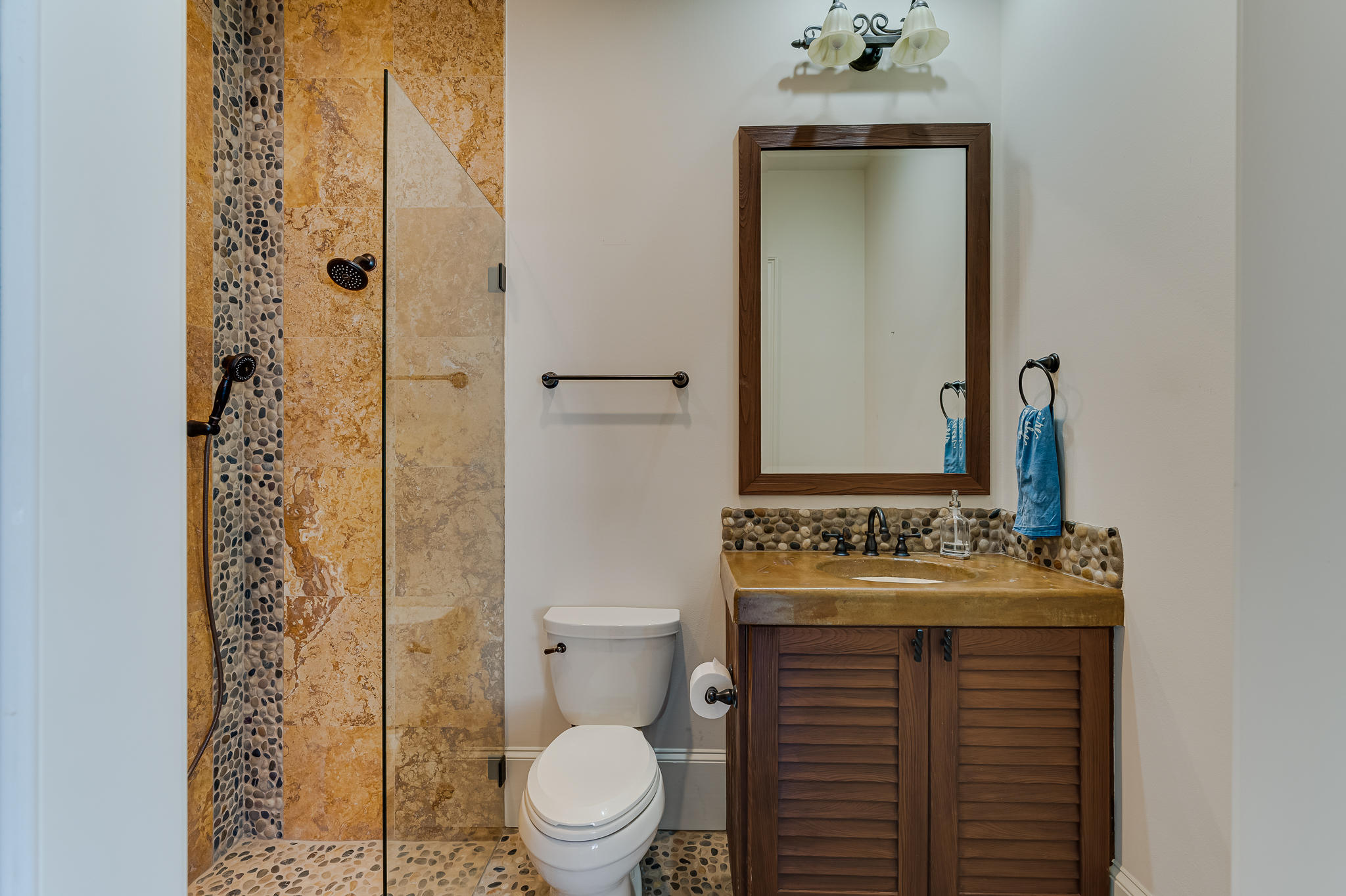 ISLAND GREEN - Residential