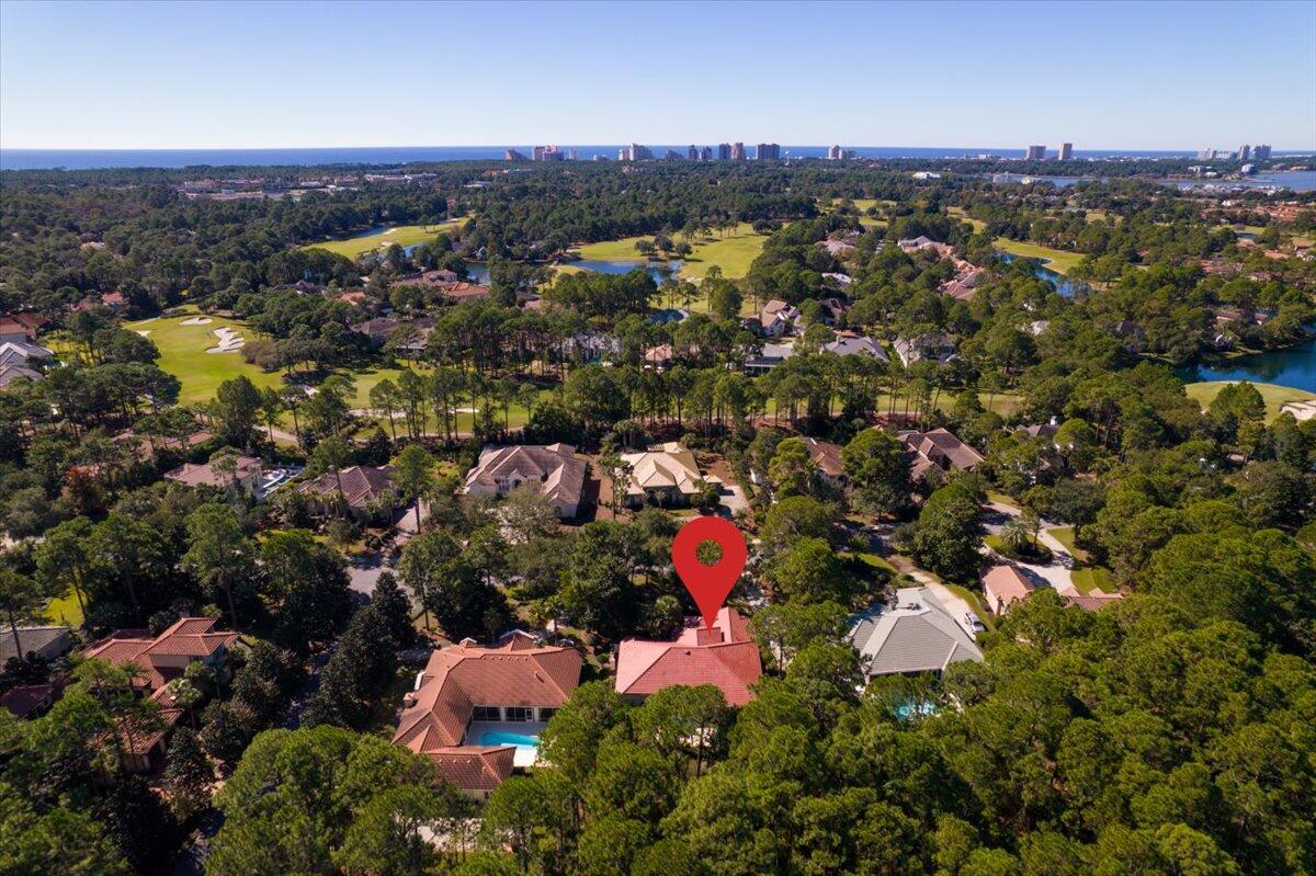 BAYTOWNE AVE EAST - Residential