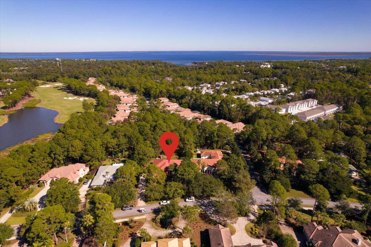 BAYTOWNE AVE EAST - Residential