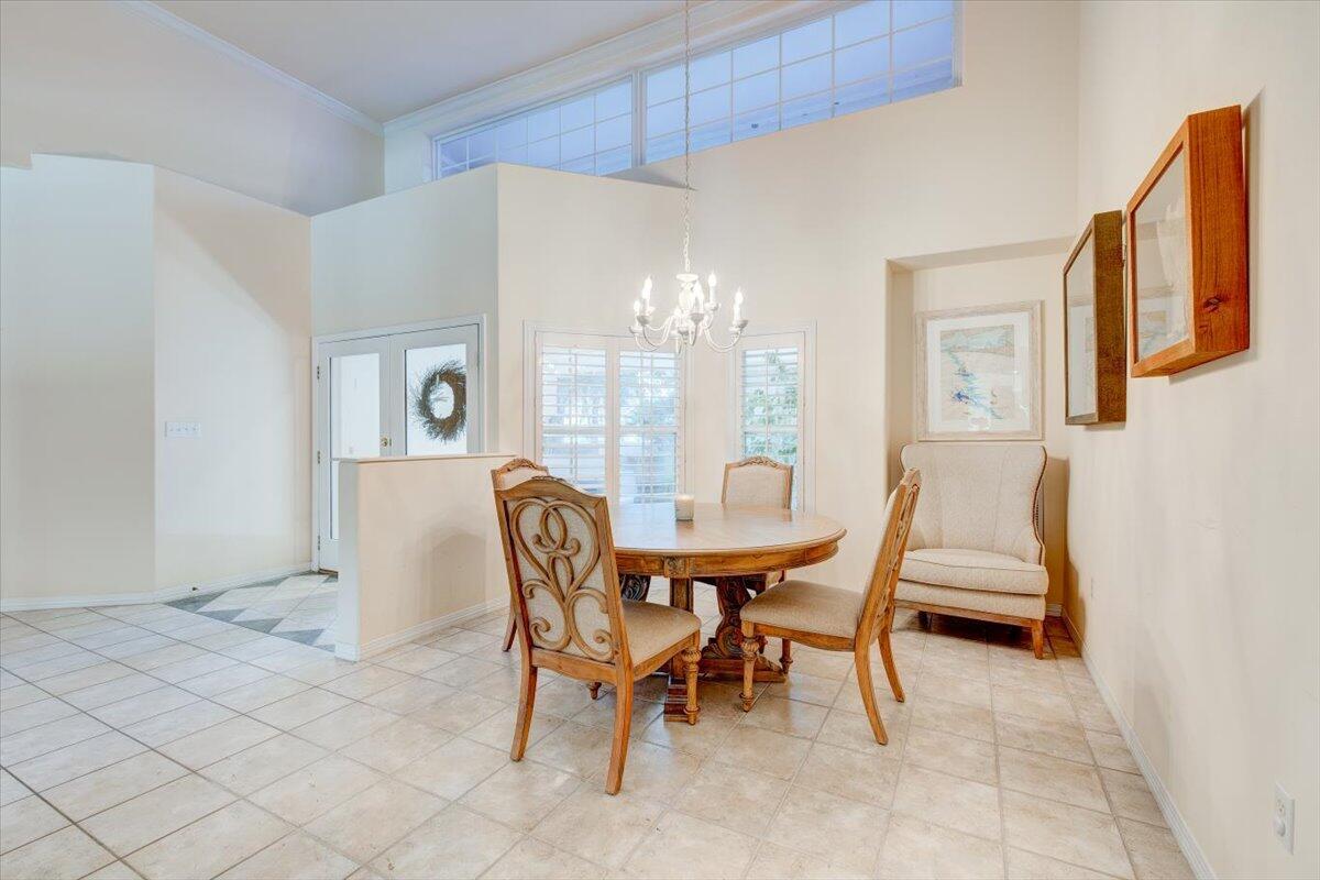 BAYTOWNE AVE EAST - Residential